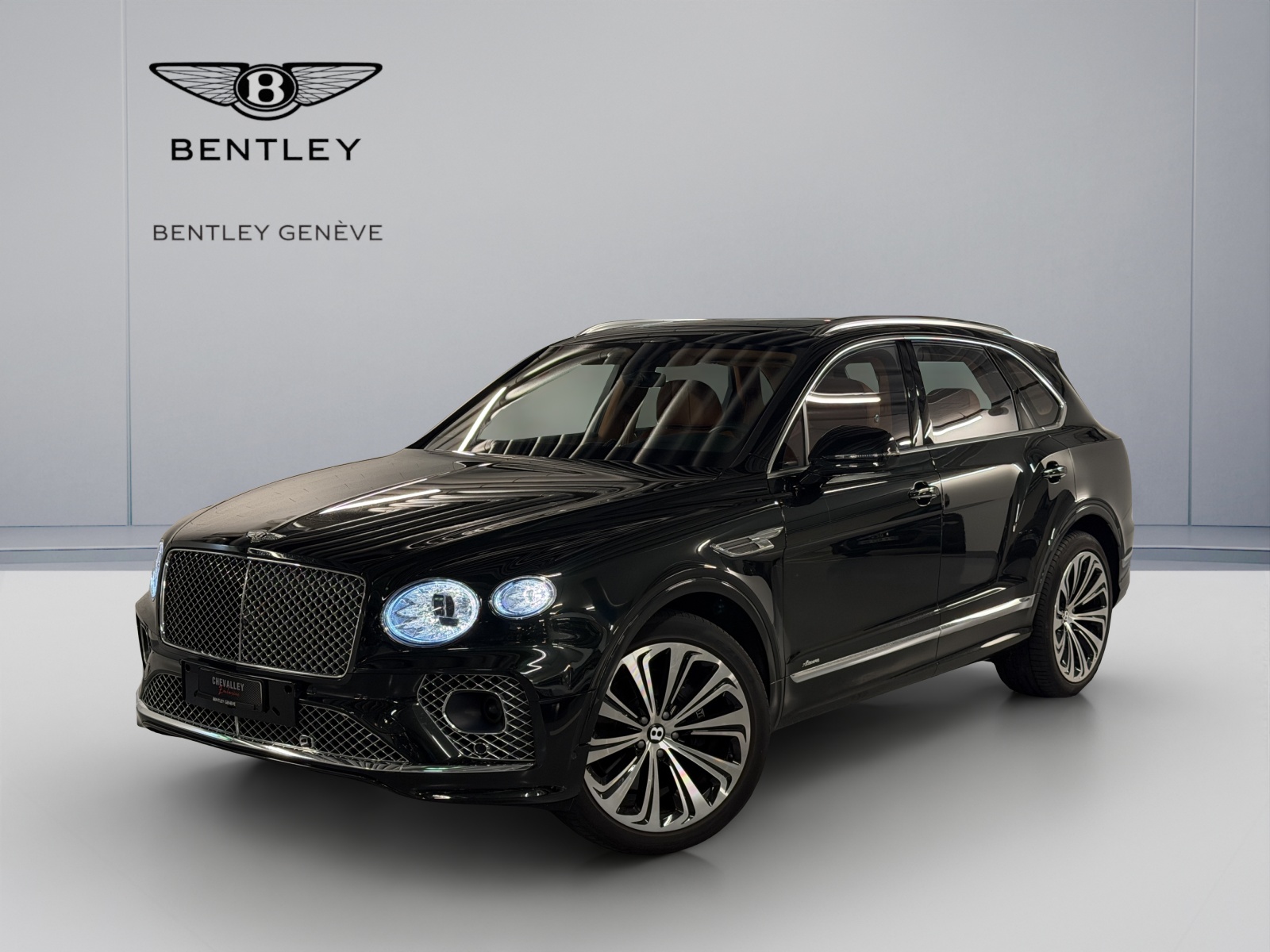 BENTLEY Bentayga V8-image-0