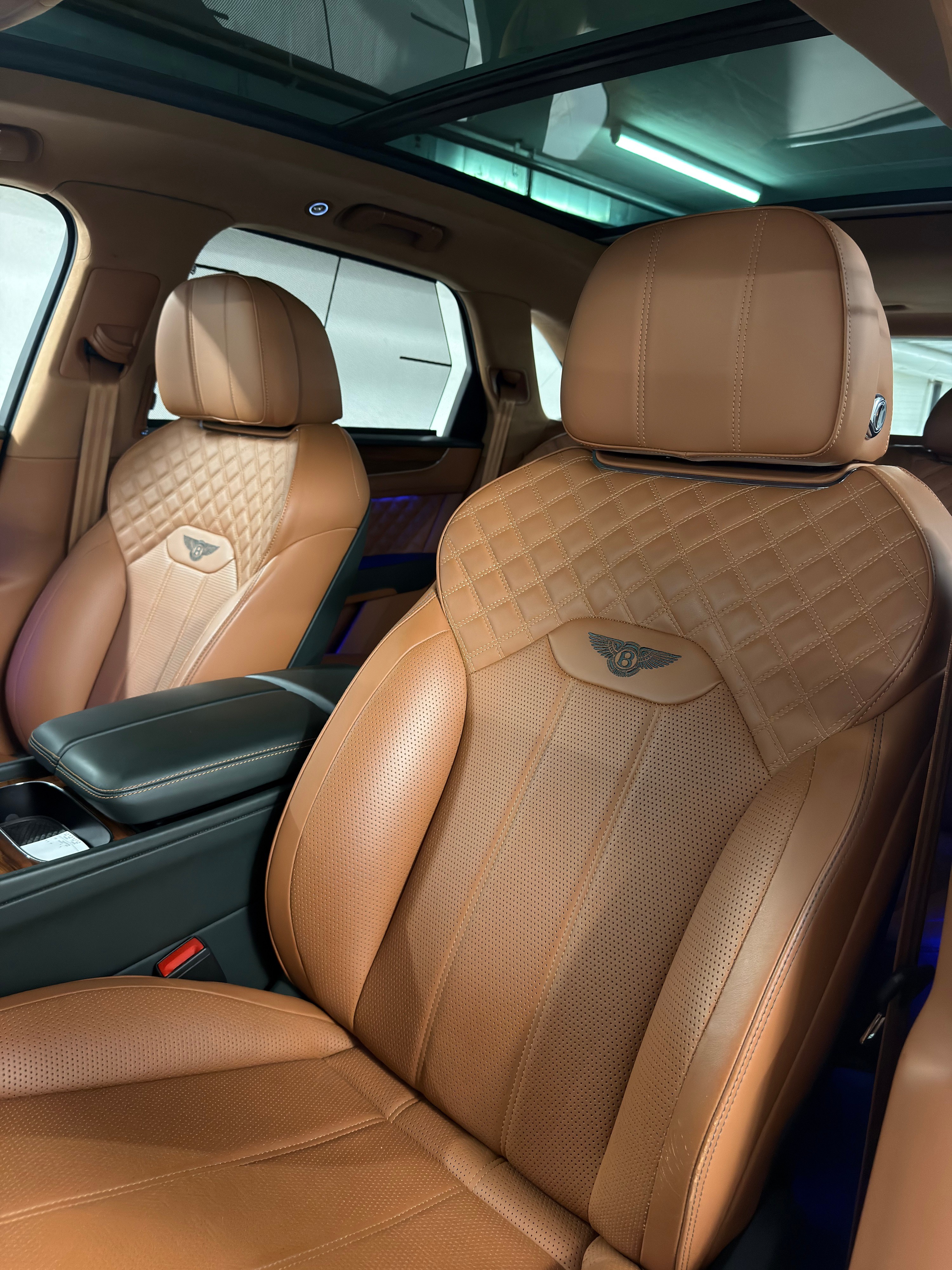 Image BENTLEY BENTAYGA Bentayga V8