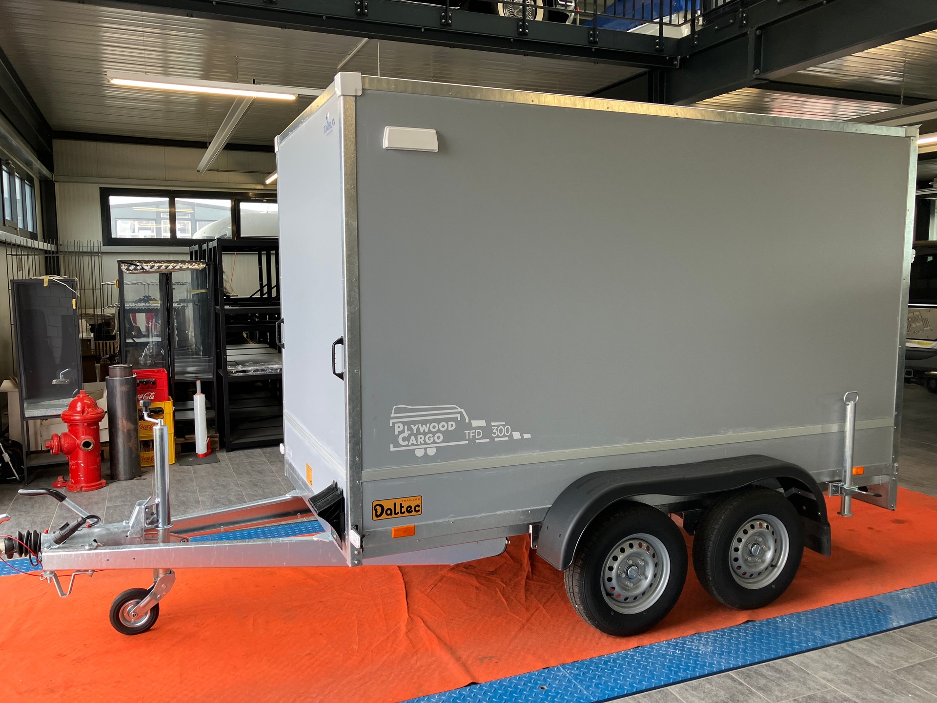 TOMPLAN T3500T 2700 Rampe+Servicetüre-image-1