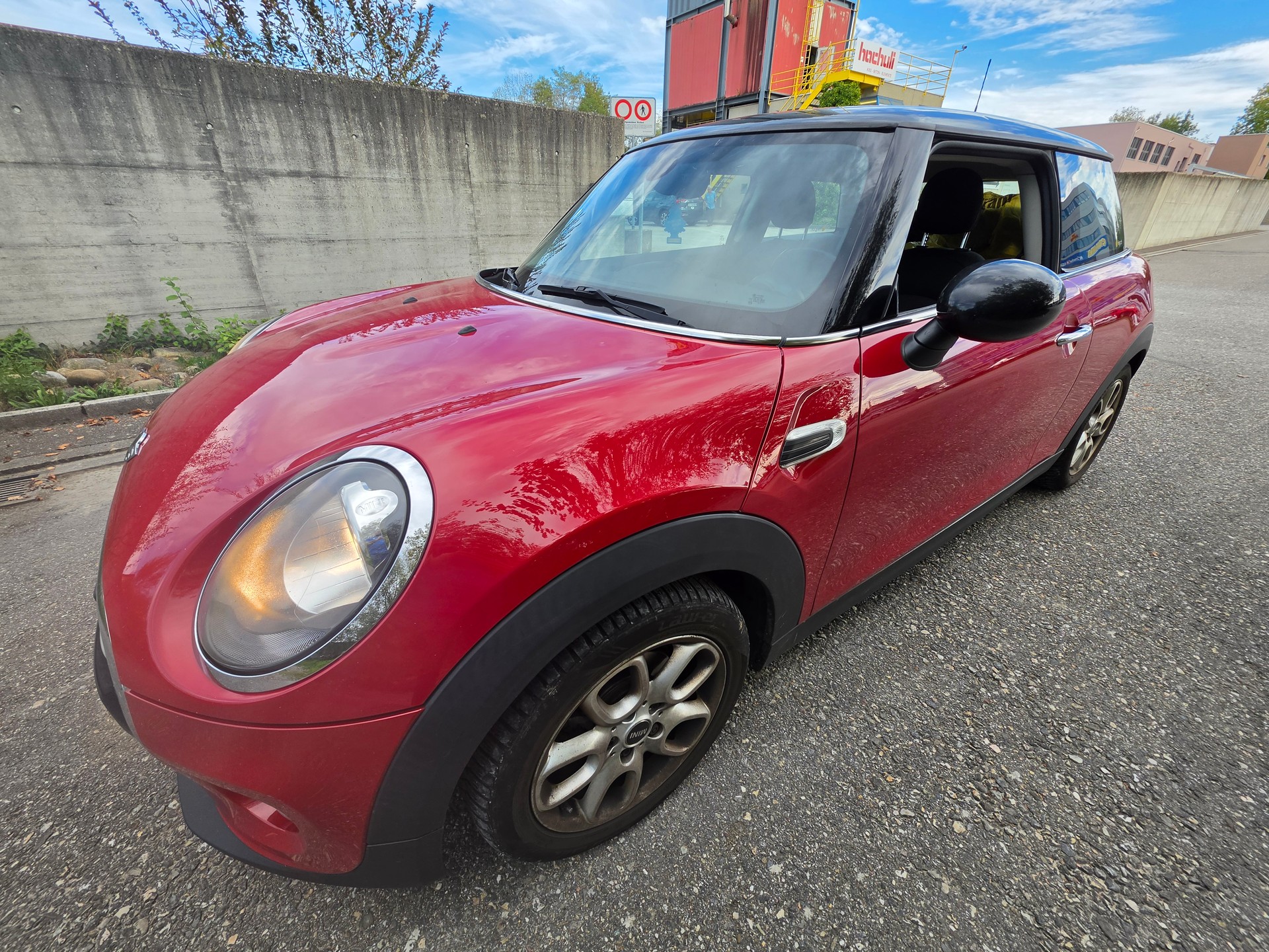 MINI Cooper-image-1
