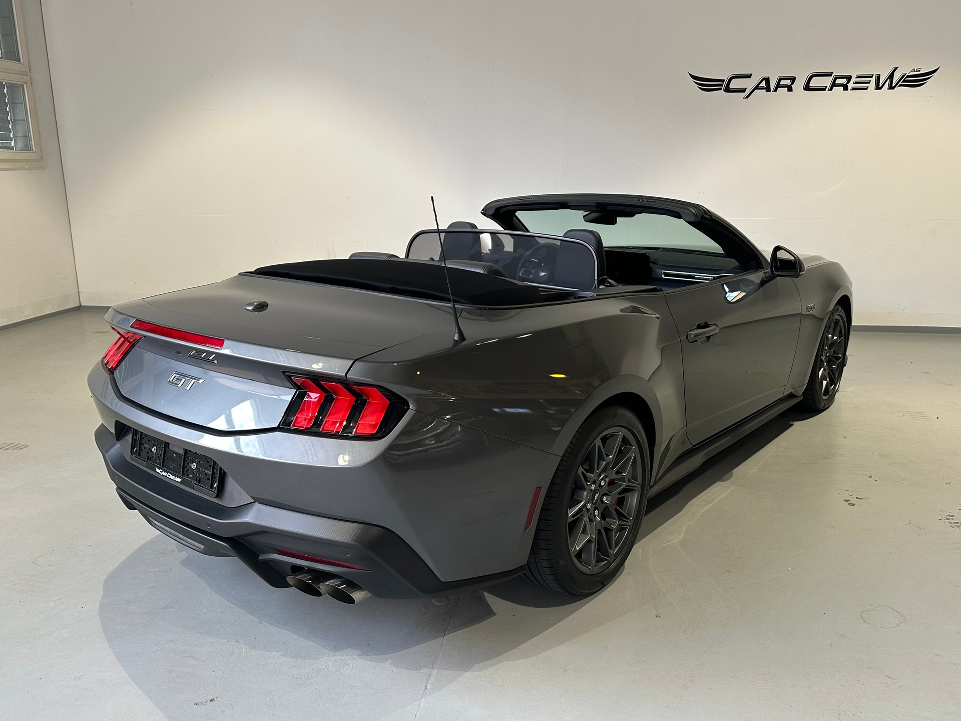 FORD Mustang Convertible 5.0 V8 GT Automat-image-10