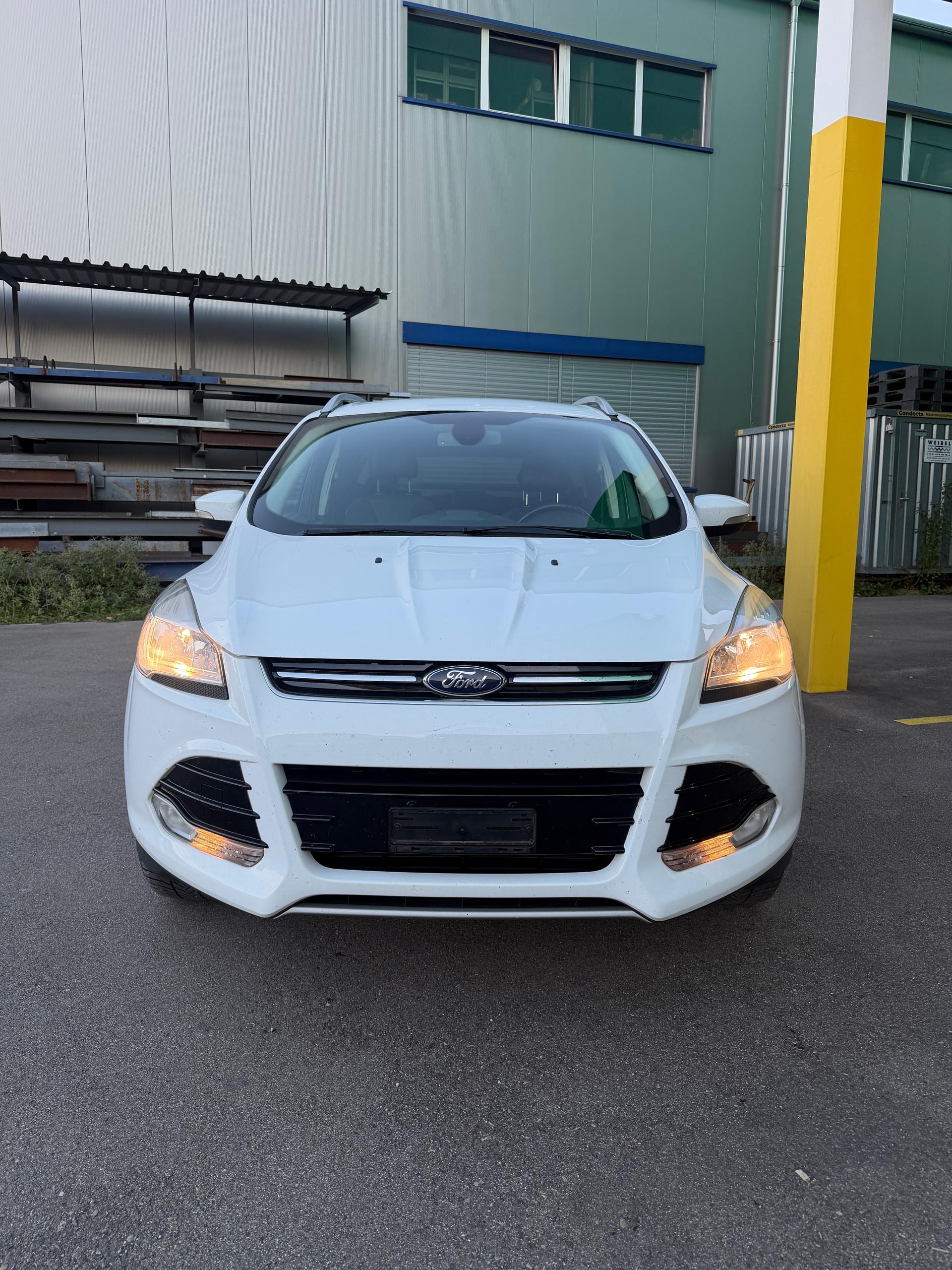 FORD Kuga 2.0 TDCi Titanium 4WD PowerShift-image-1