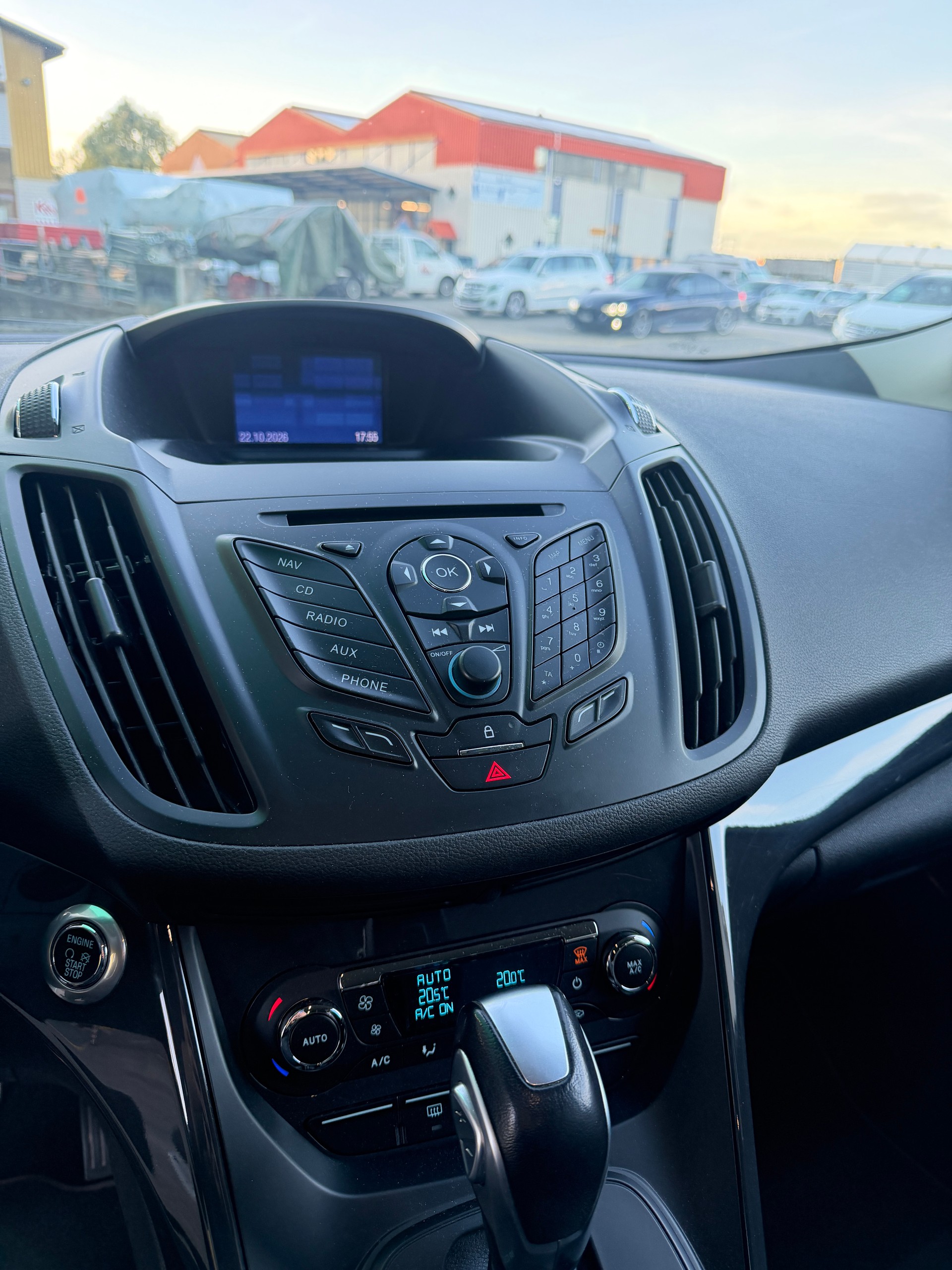 FORD Kuga 2.0 TDCi Titanium 4WD PowerShift-image-10
