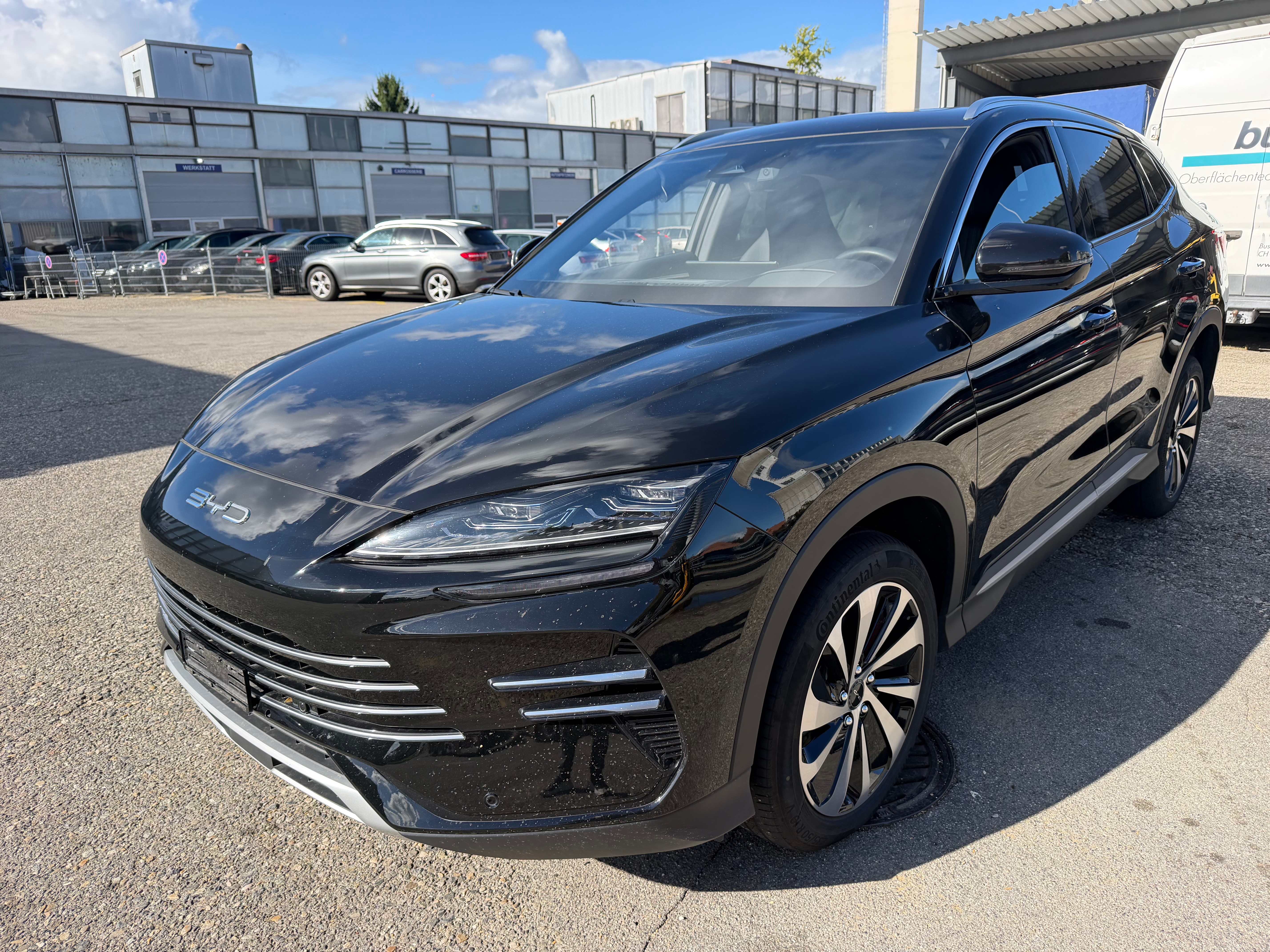Car photo