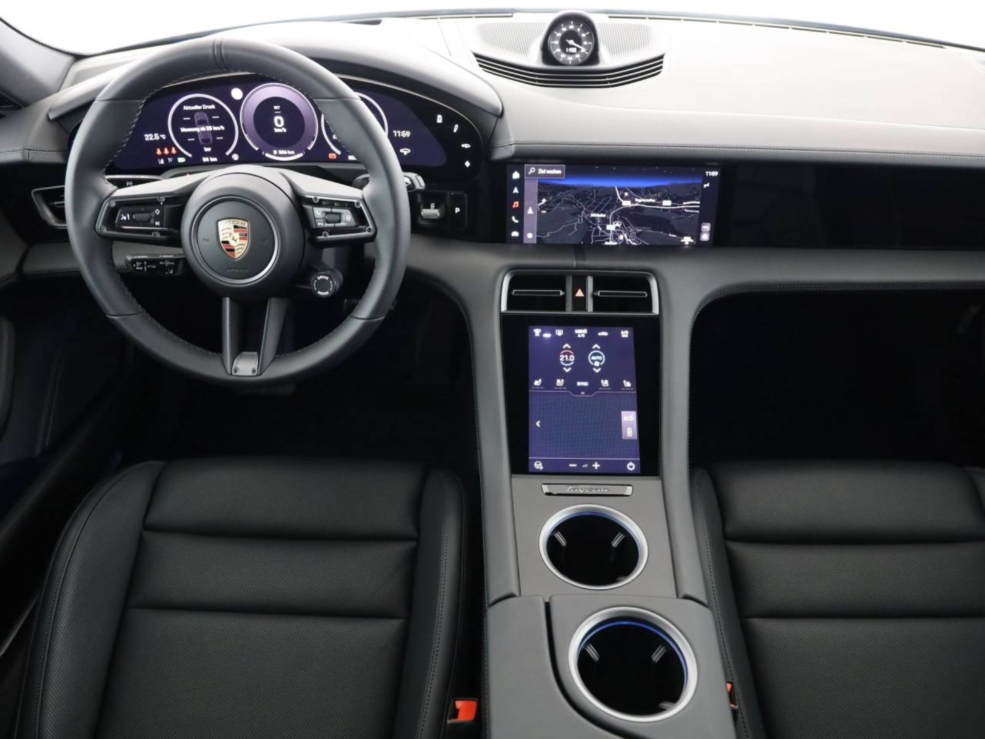 PORSCHE Taycan 4 Cross Turismo-image-4