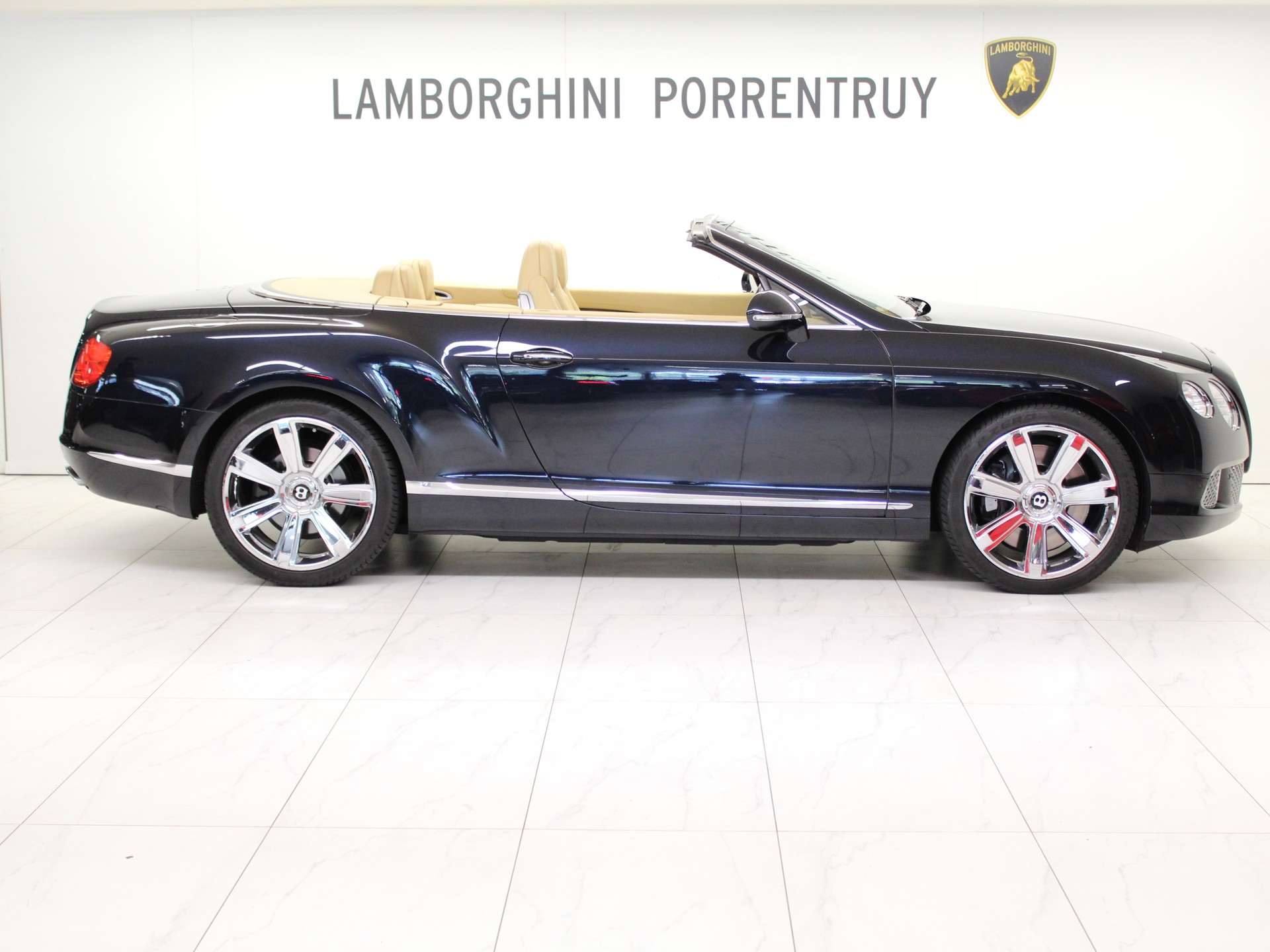 BENTLEY Continental GTC 6.0 W12-image-1