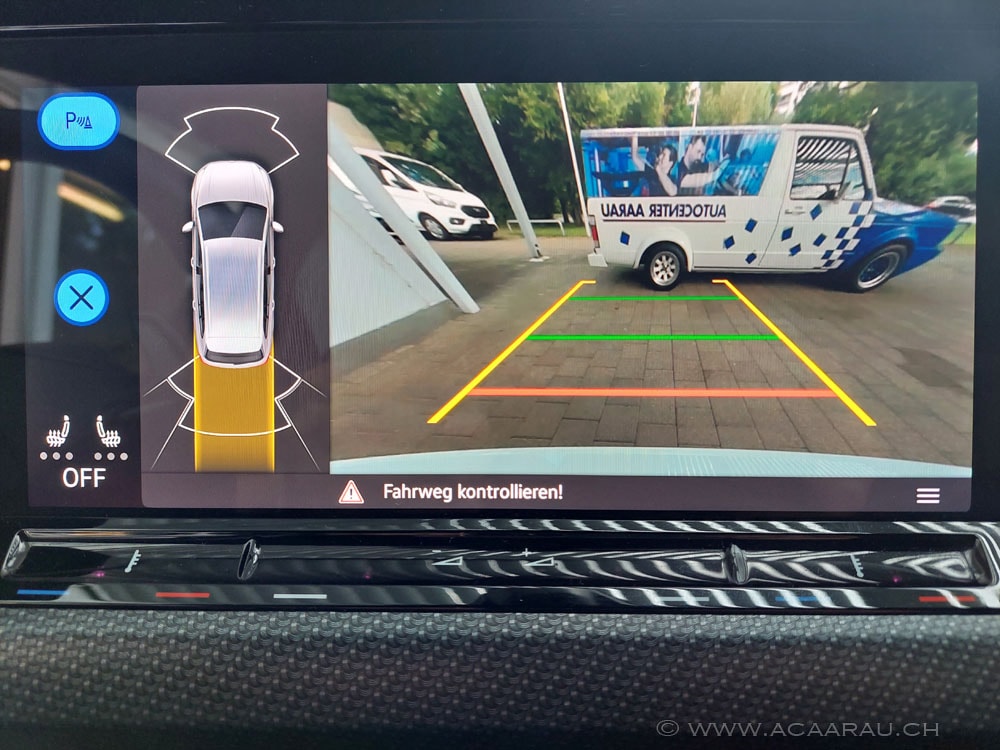 VW Golf Variant 2.0 TSI R DSG 4Motion / Video : https://youtu.be/GKIR_6mEBqk / Bilder : https://youtu.be/7ja7rhr5y3c-image-18