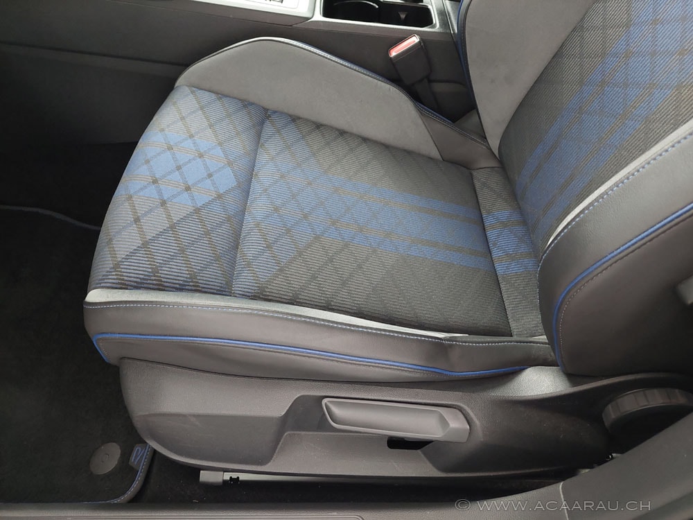 VW Golf Variant 2.0 TSI R DSG 4Motion / Video : https://youtu.be/GKIR_6mEBqk / Bilder : https://youtu.be/7ja7rhr5y3c-image-24