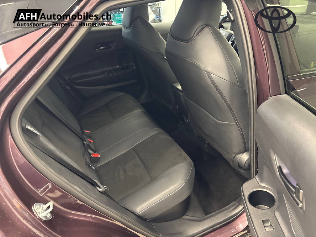 TOYOTA C-HR 2.0 HEV GR Sport 4x4-image-11