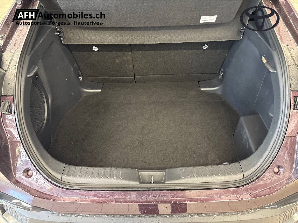 TOYOTA C-HR 2.0 HEV GR Sport 4x4-image-17
