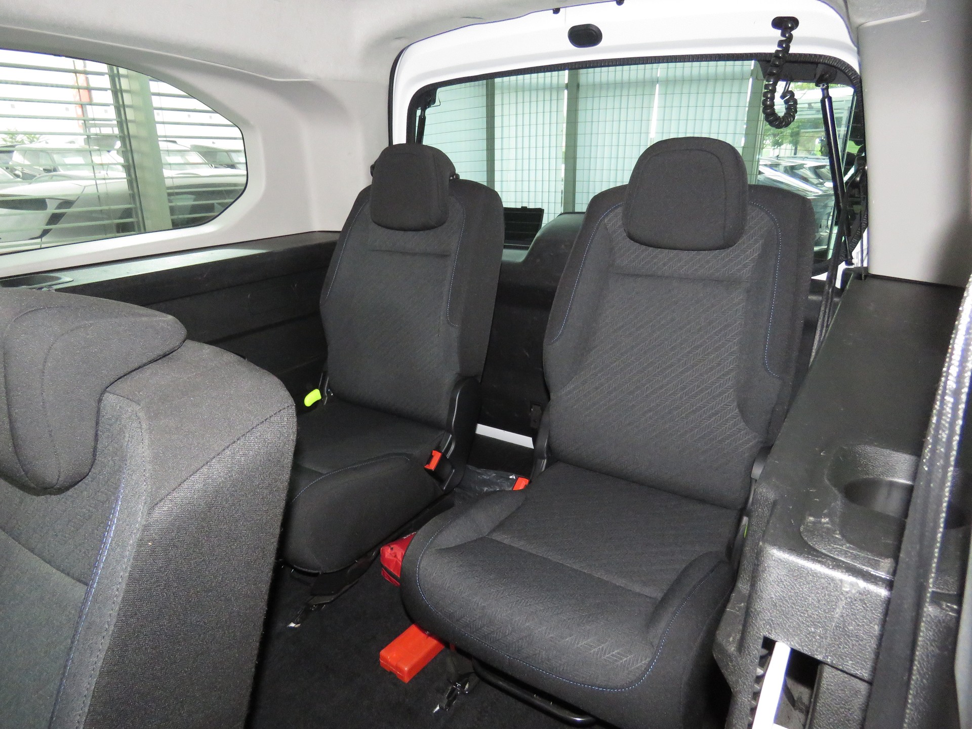 PEUGEOT Rifter Long 1.2 PureTech 7-Plätzer Allure Pack EAT8 (Automat)-image-10