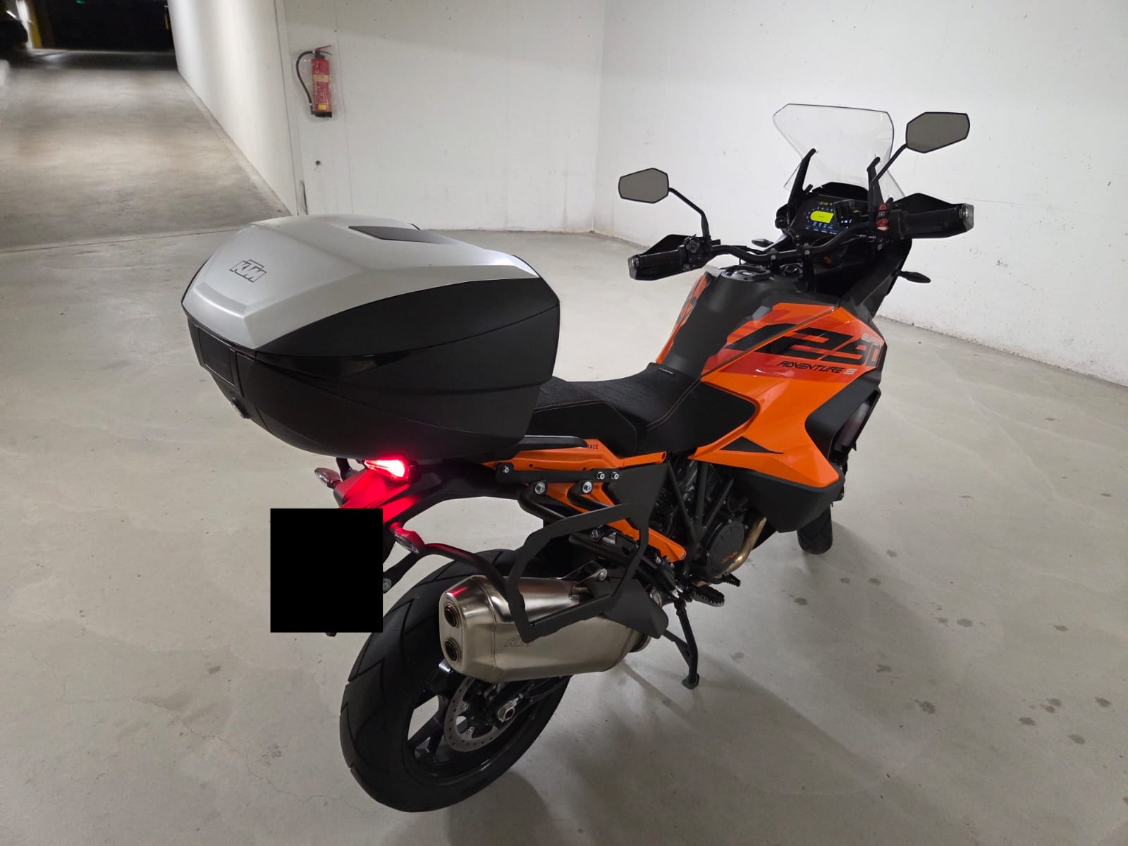 KTM 1290 Super Adventure S-image-1