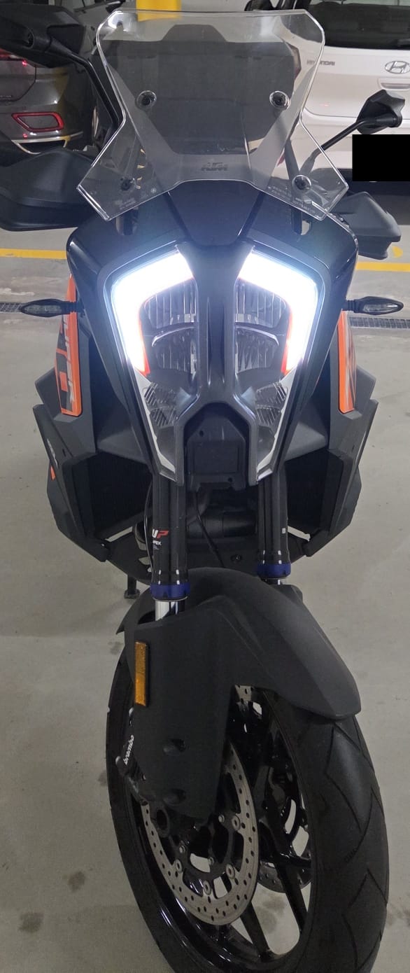 KTM 1290 Super Adventure S-image-3