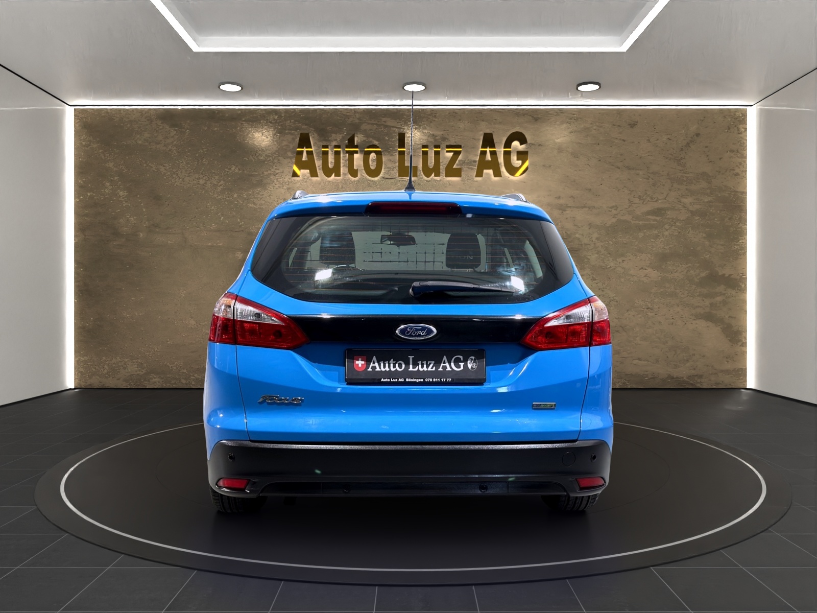 FORD Focus 1.0 SCTi Titanium-image-2