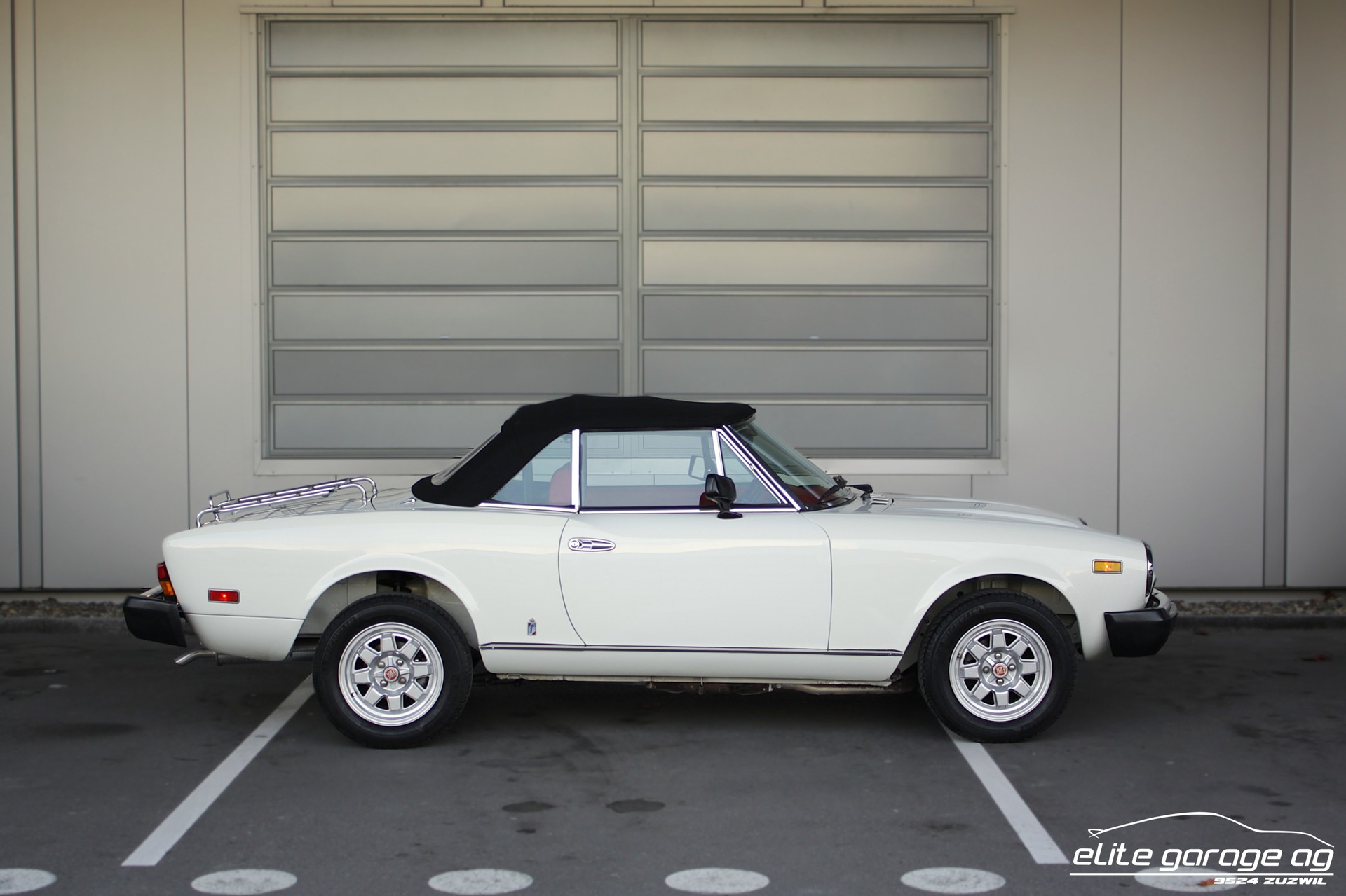 FIAT 124 Spider 2000-image-5