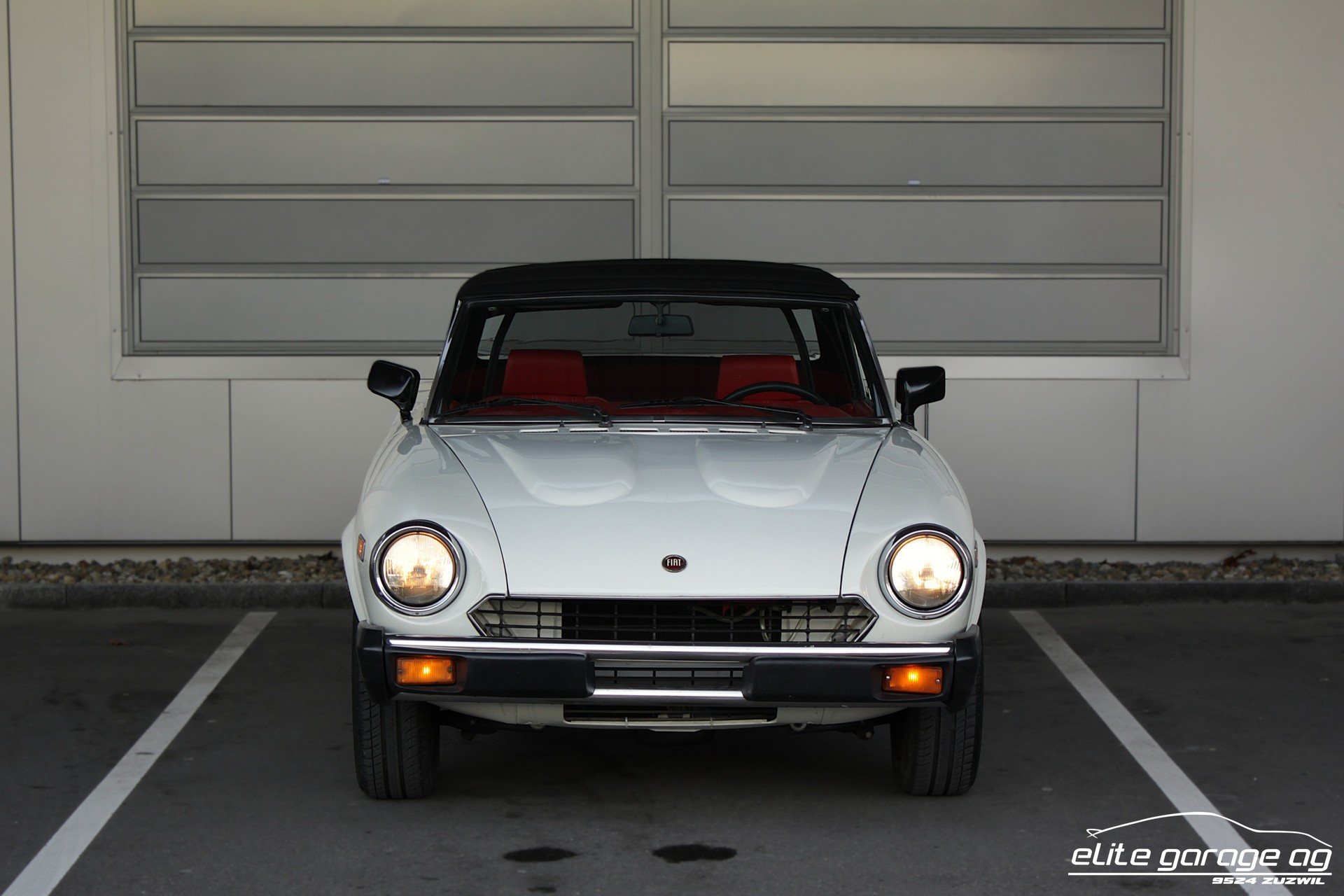 FIAT 124 Spider 2000-image-7