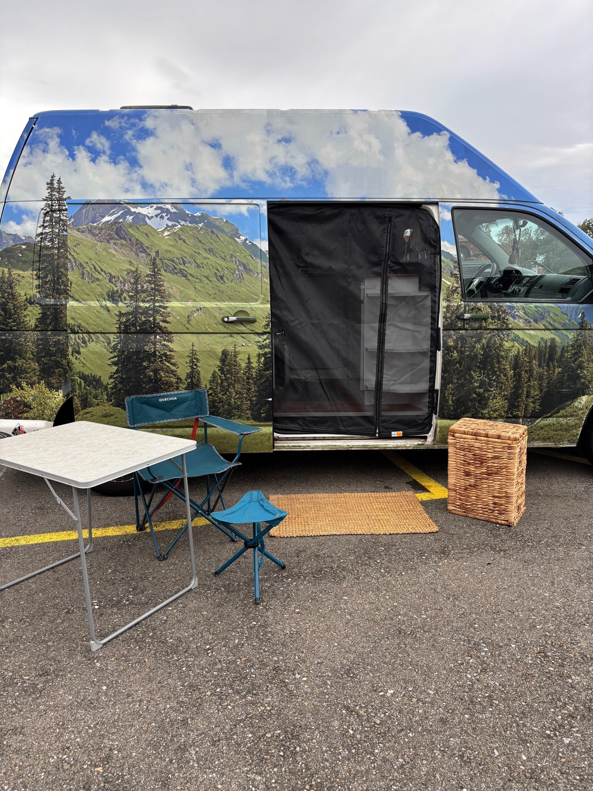 VW T5 Multivan (Wohnwagen/Camper)-image-8