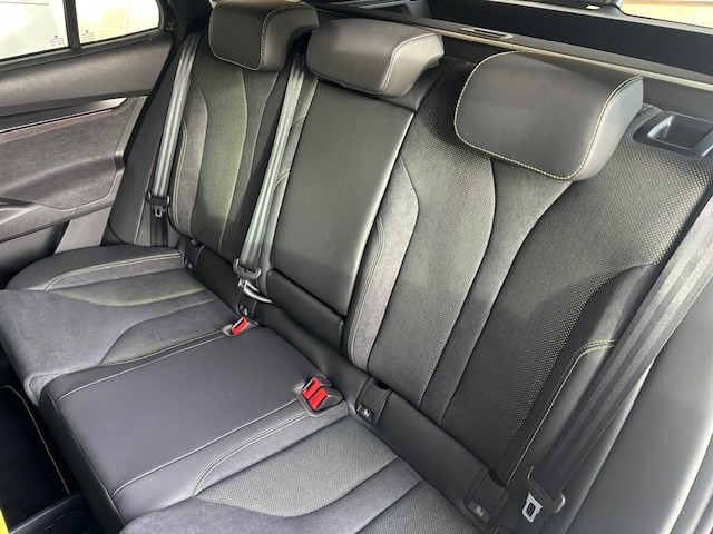 SKODA Enyaq 85x 4x4 RS-image-10