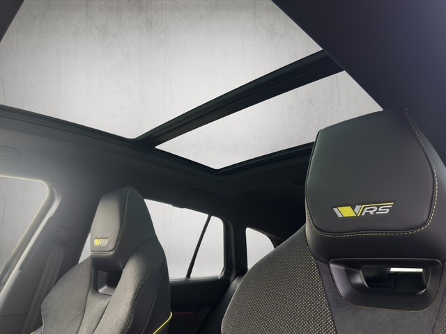 SKODA Enyaq 85x 4x4 RS-image-14