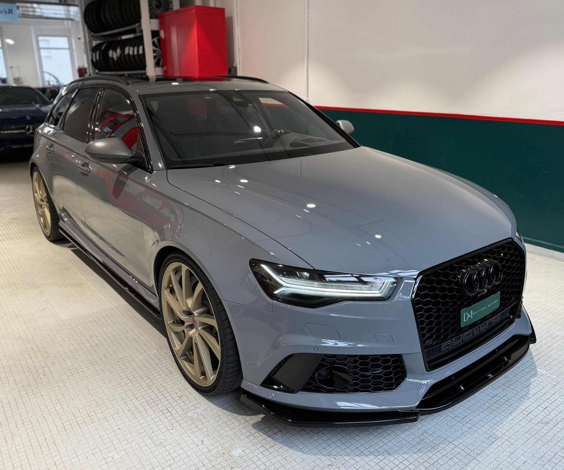 AUDI RS6 Avant 4.0 TFSI V8 performance quattro "ABT 706 Ps" AKRAPOVIC Audi ceramic *pack carbon *Bose sound-image-2