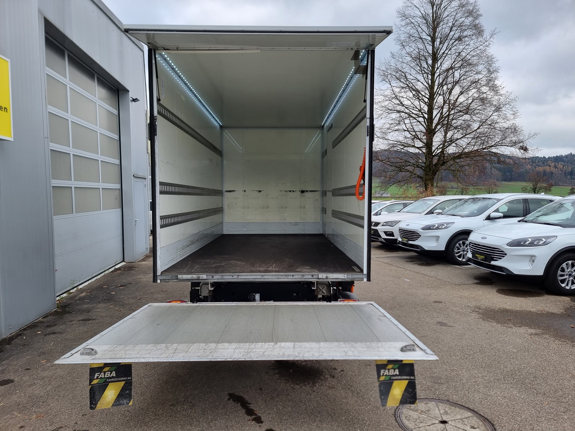 VW Crafter 35 2.0 BiTDI L4-image-12