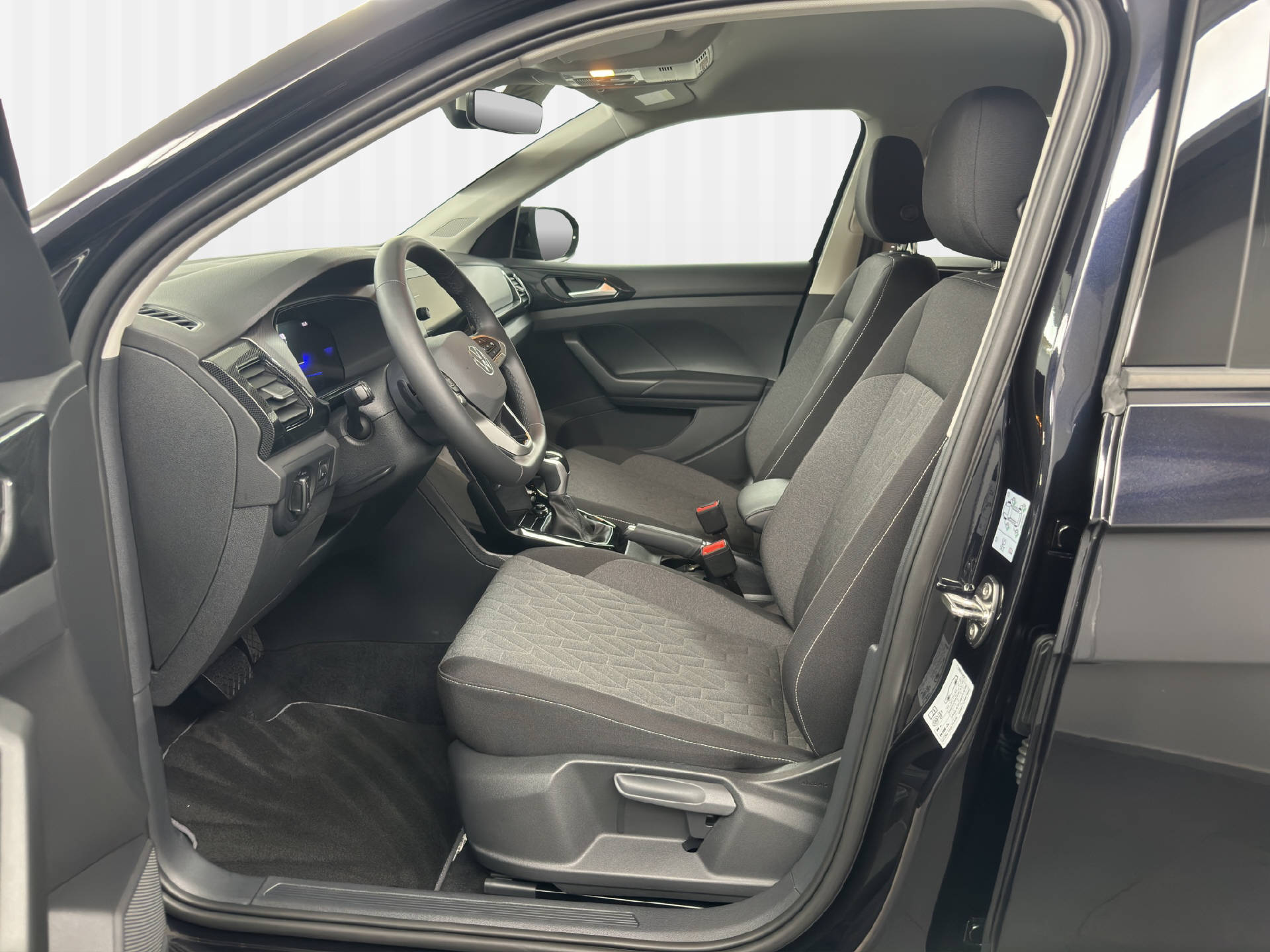 VW T-Cross 1.5 TSI Life DSG-image-5