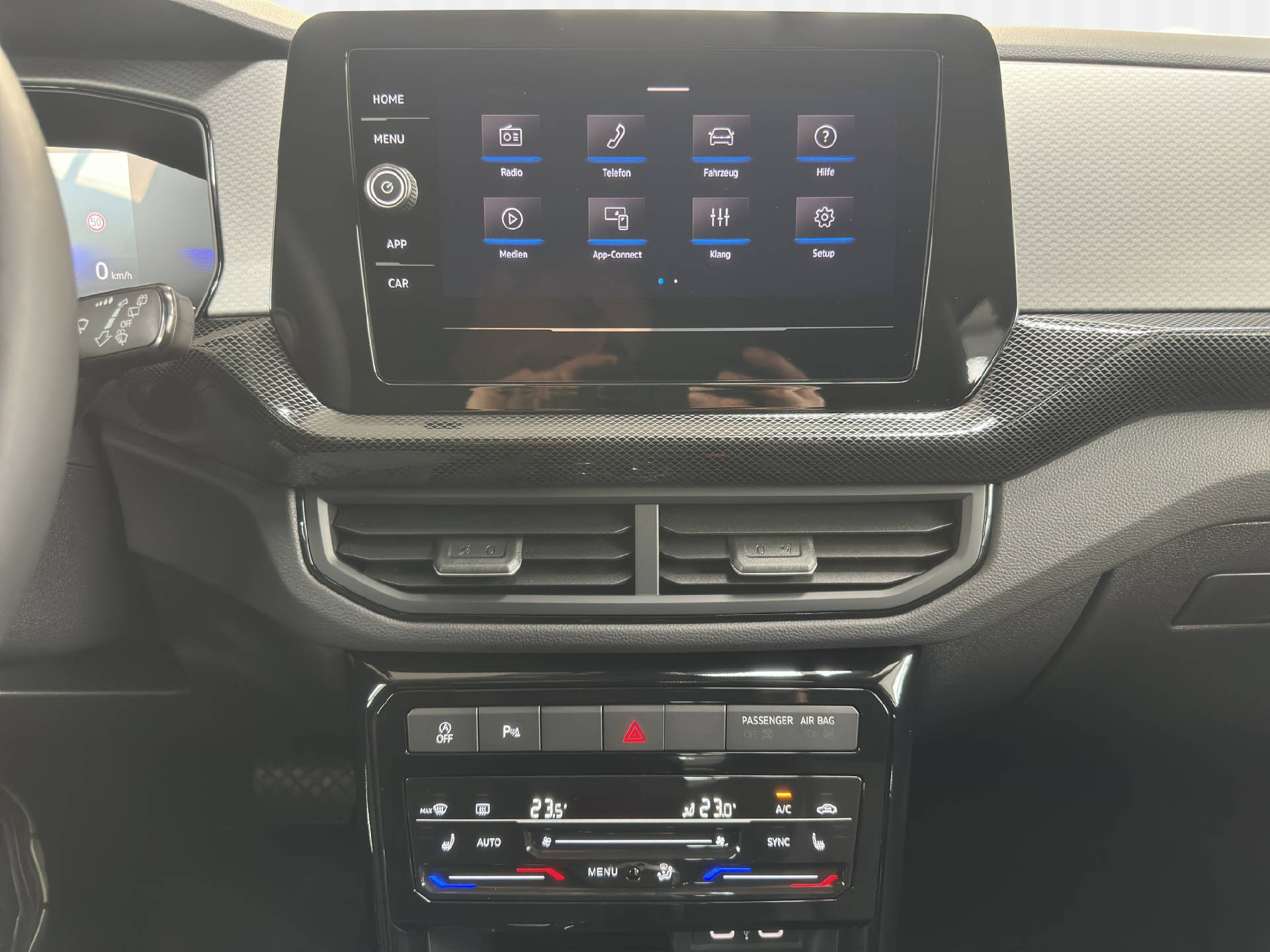 VW T-Cross 1.5 TSI Life DSG-image-8