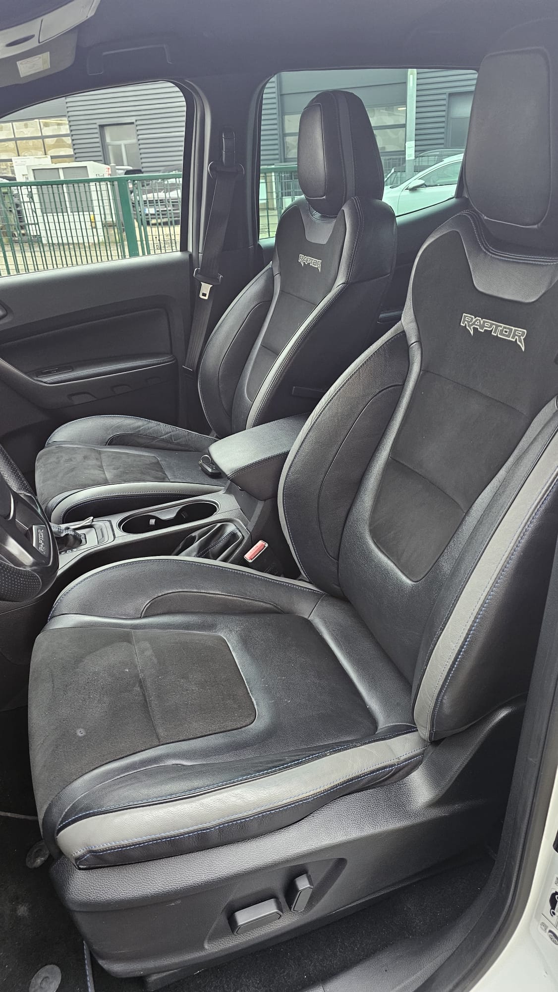 FORD Ranger Raptor 2.0 Eco Blue 4x4 A-image-11