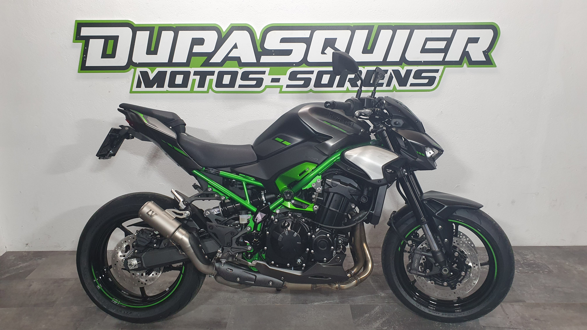KAWASAKI Z 900