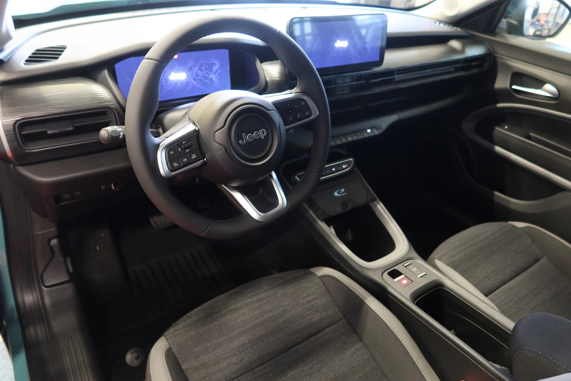 JEEP Avenger 54kWh Longitude B-image-10