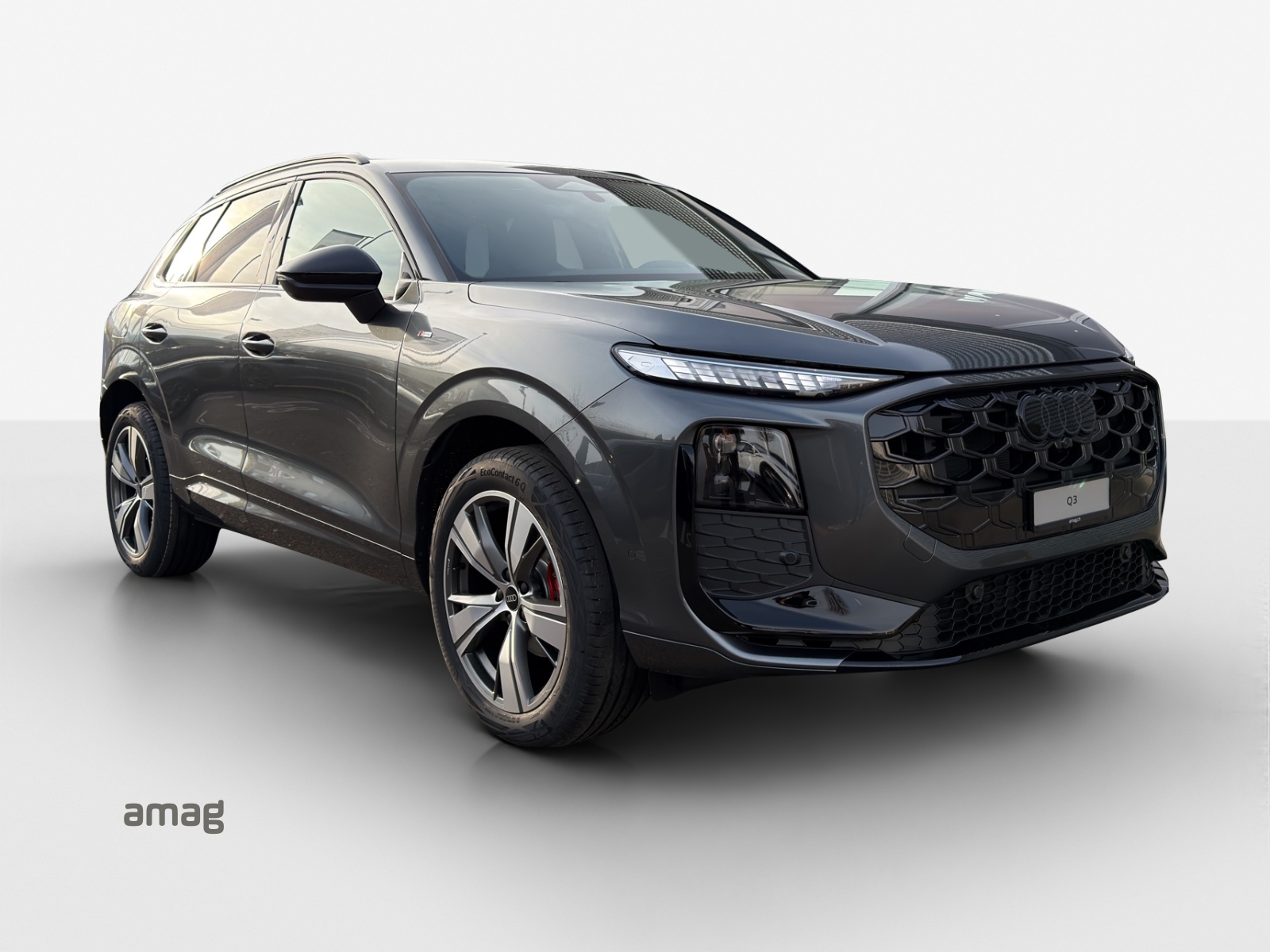 AUDI Q3 SUV 110 kW TFSI S tronic-image-5