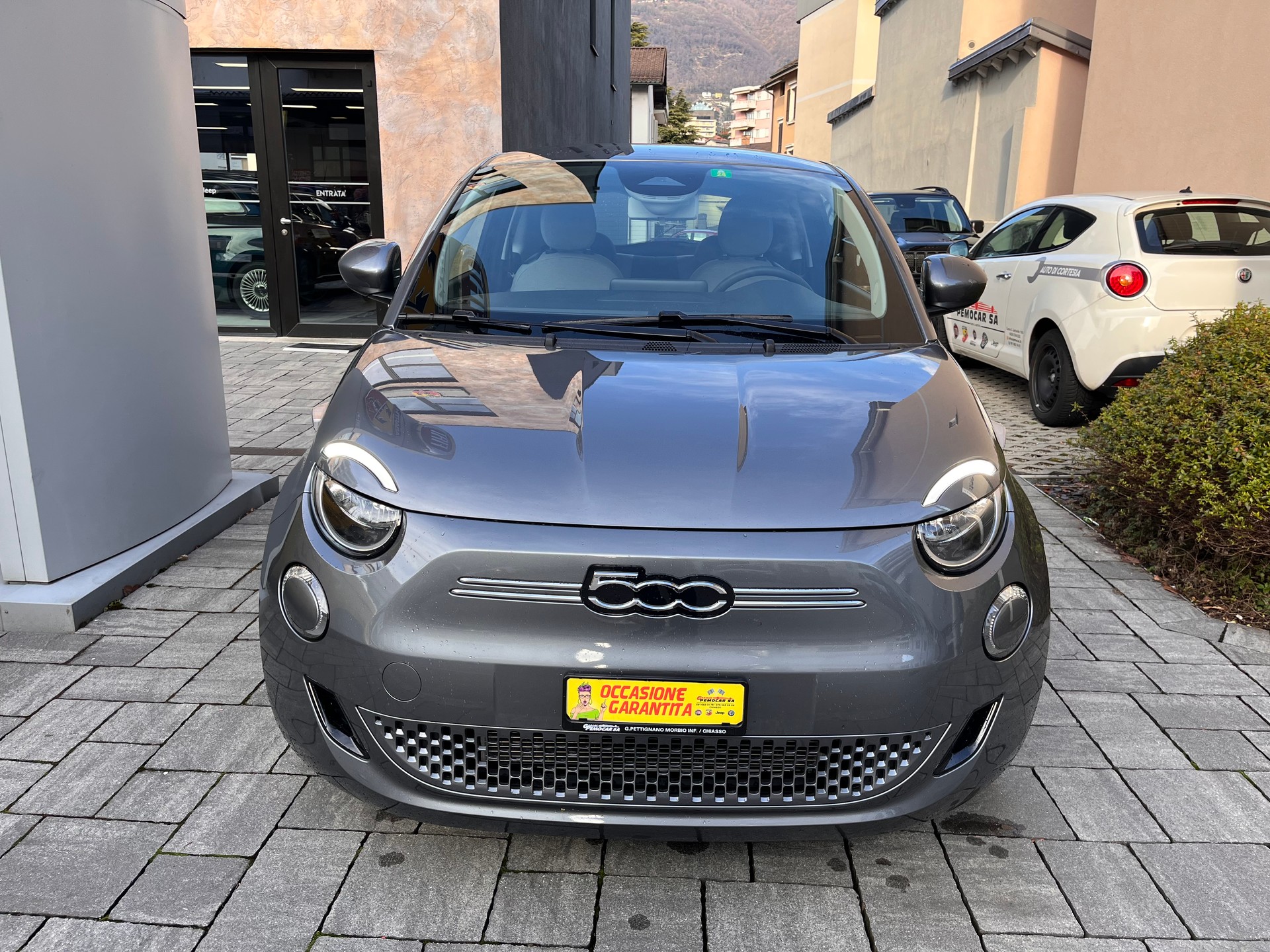 FIAT 500 electric 87 kW Icon-image-1