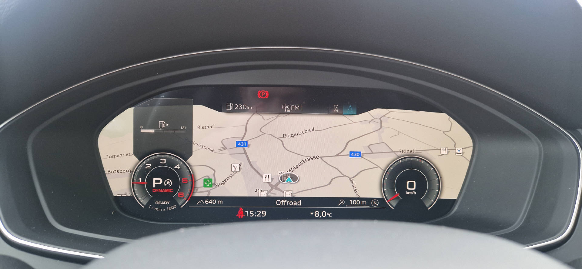 AUDI Q5 2.0 40 TDI BLACKEDITION quattro S-Tronic-image-15