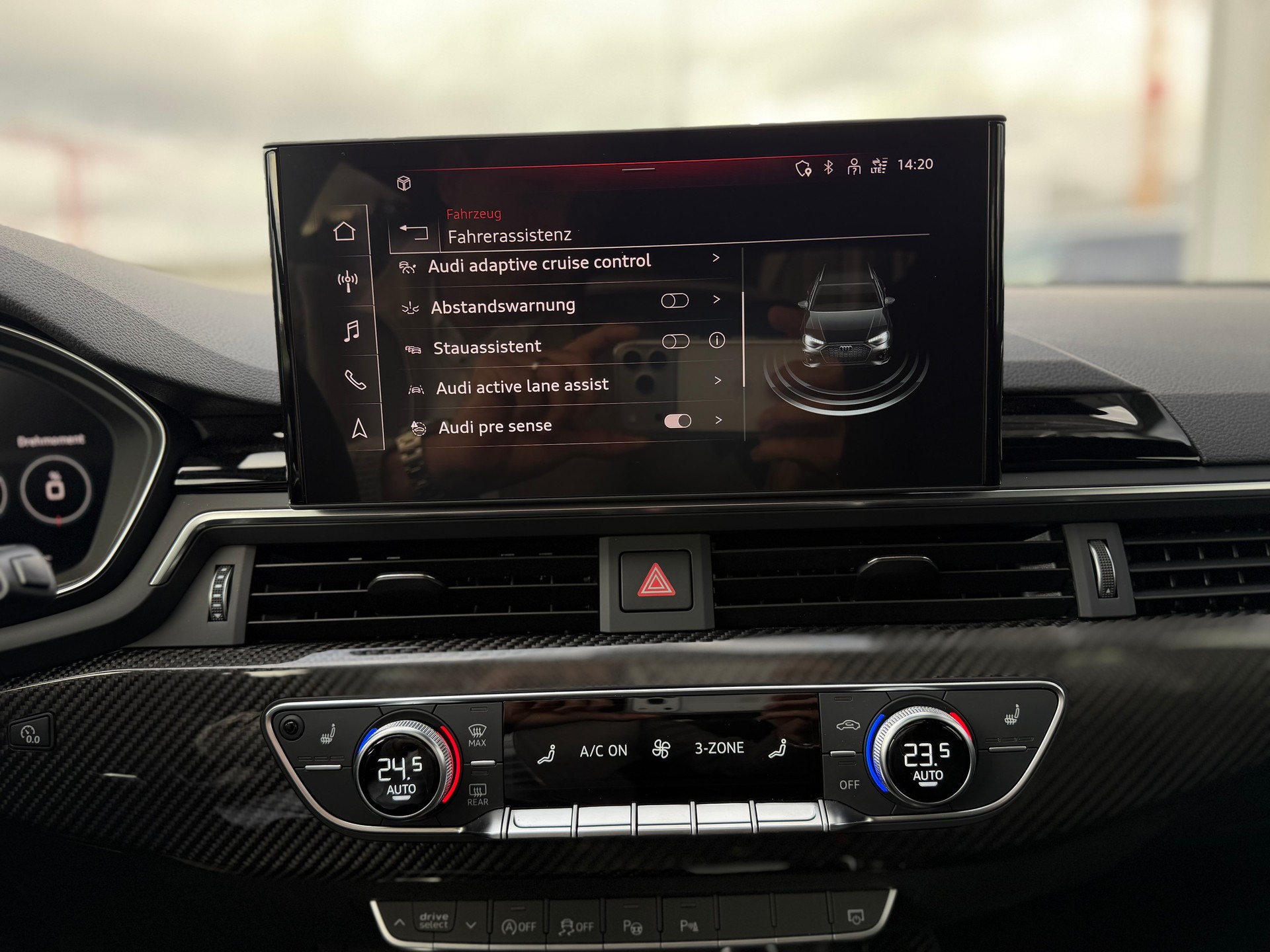 AUDI RS4 Avant quattro tiptronic *Bang & Olufsen Premium - 280km/h*-image-25