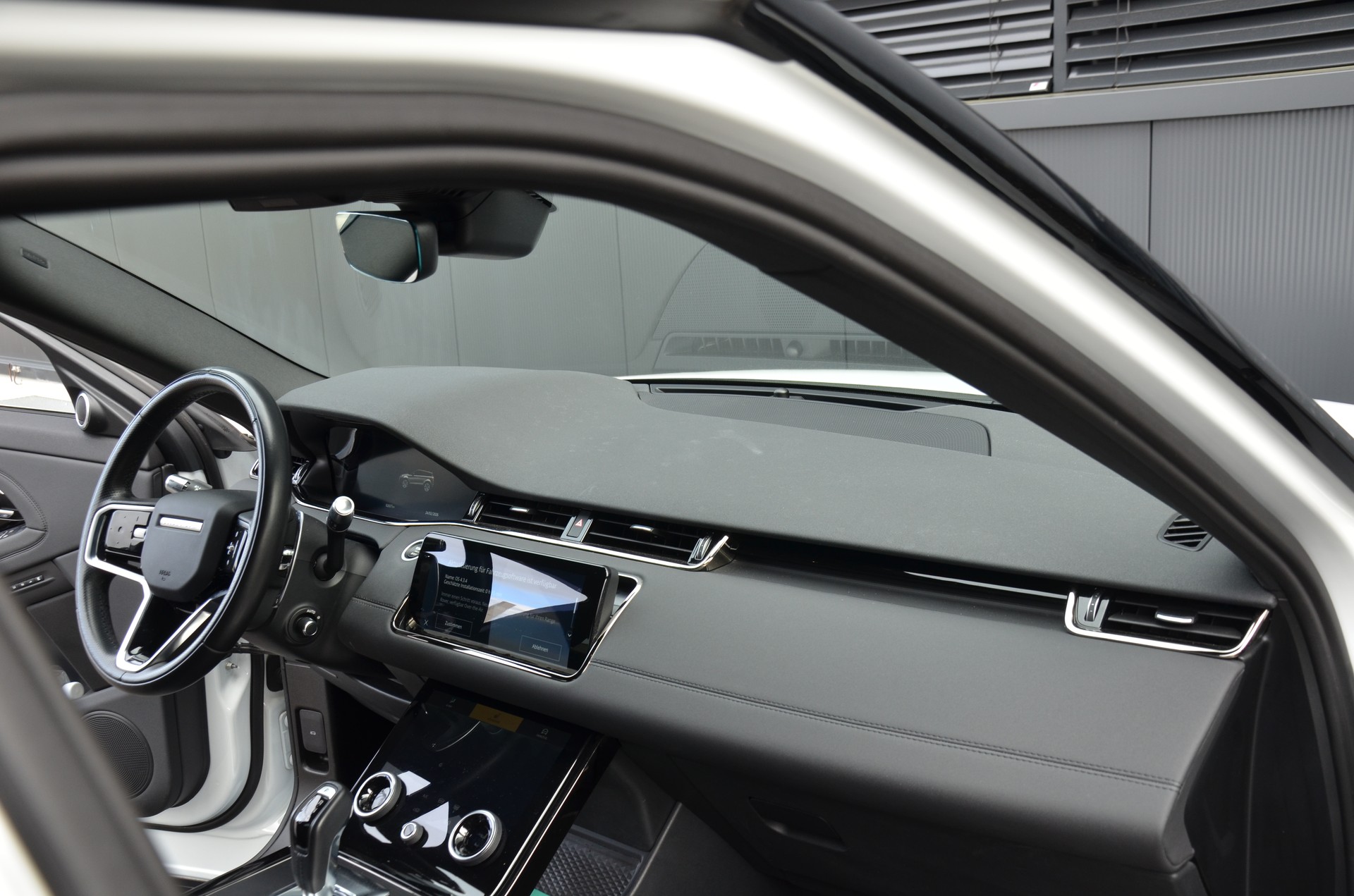 LAND ROVER Range Rover Evoque R-Dynamic P 250 S AT9-image-15