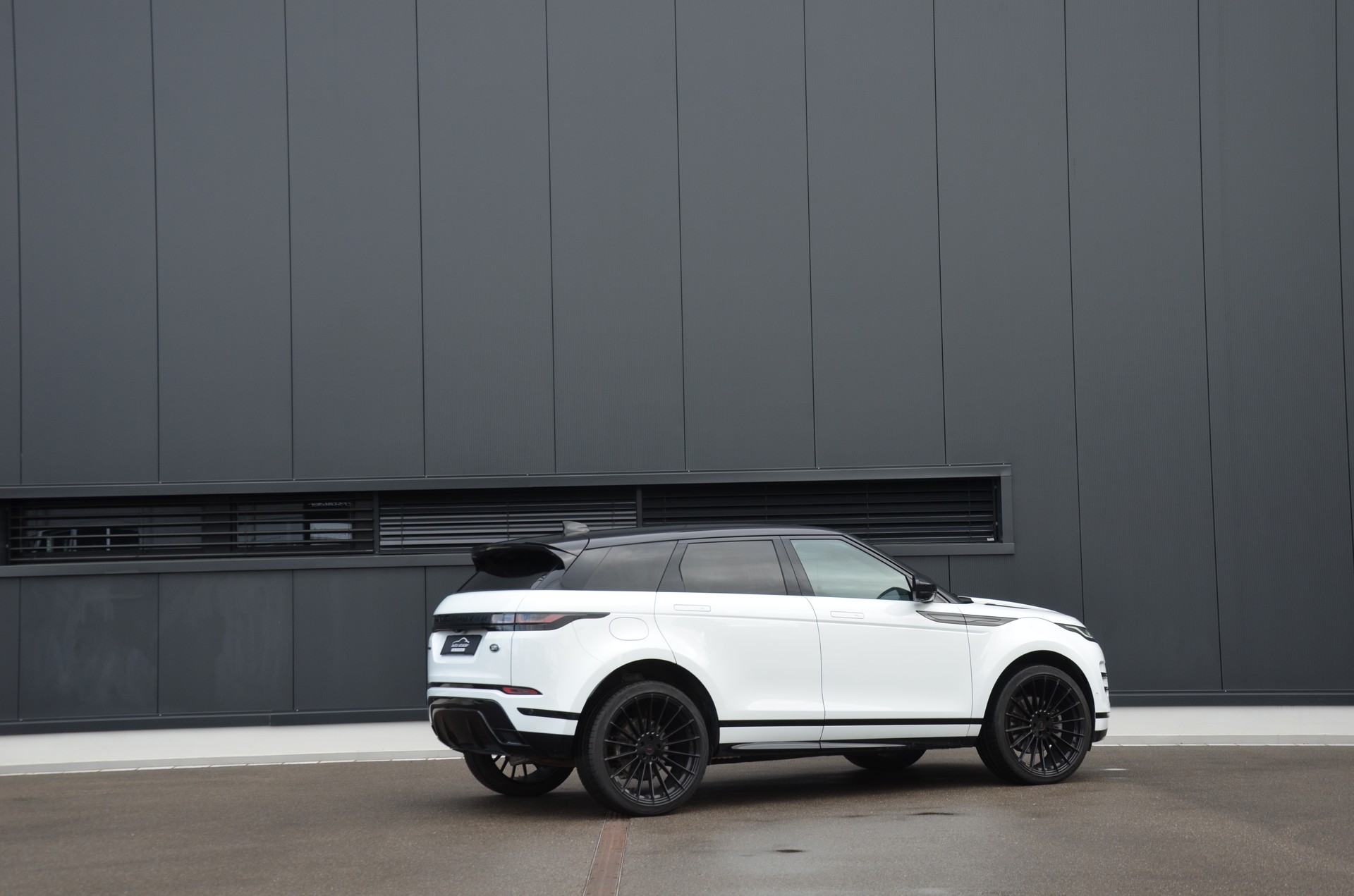 LAND ROVER Range Rover Evoque R-Dynamic P 250 S AT9-image-3