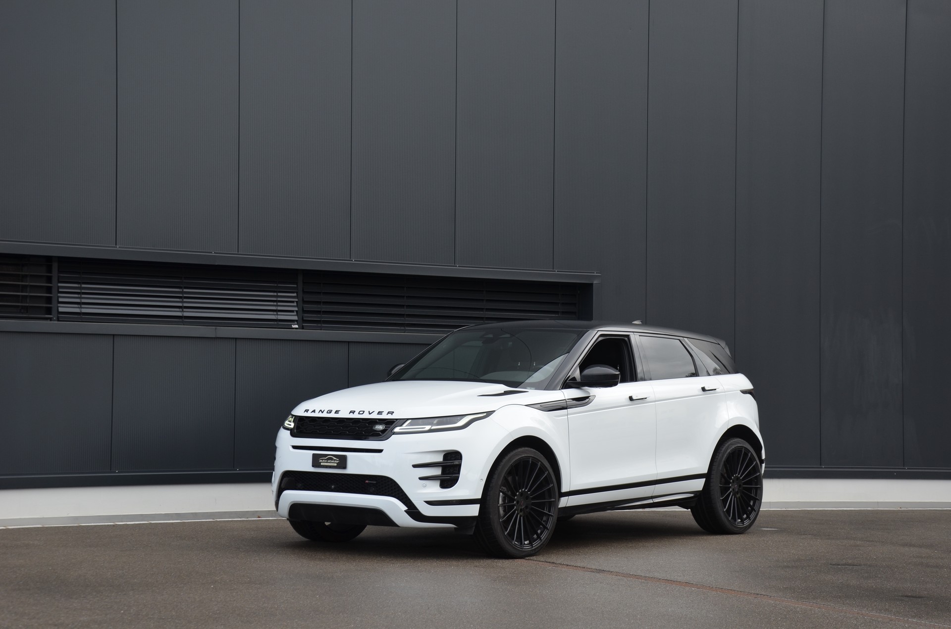 LAND ROVER Range Rover Evoque R-Dynamic P 250 S AT9-image-0