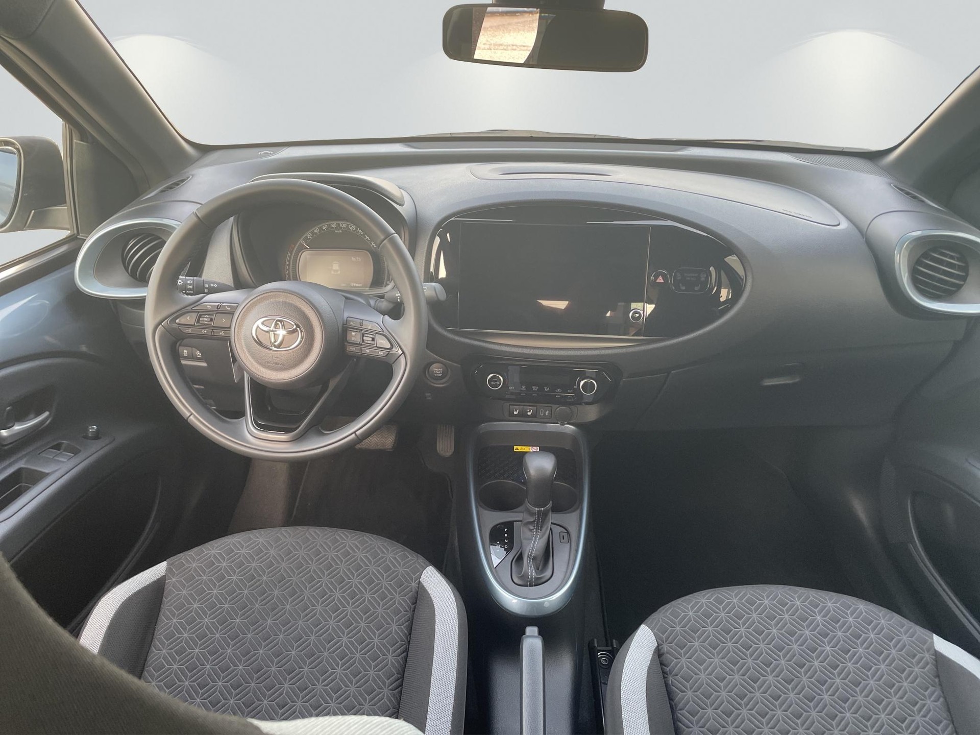 TOYOTA Aygo X 1.0 VVT-i Trend-image-12