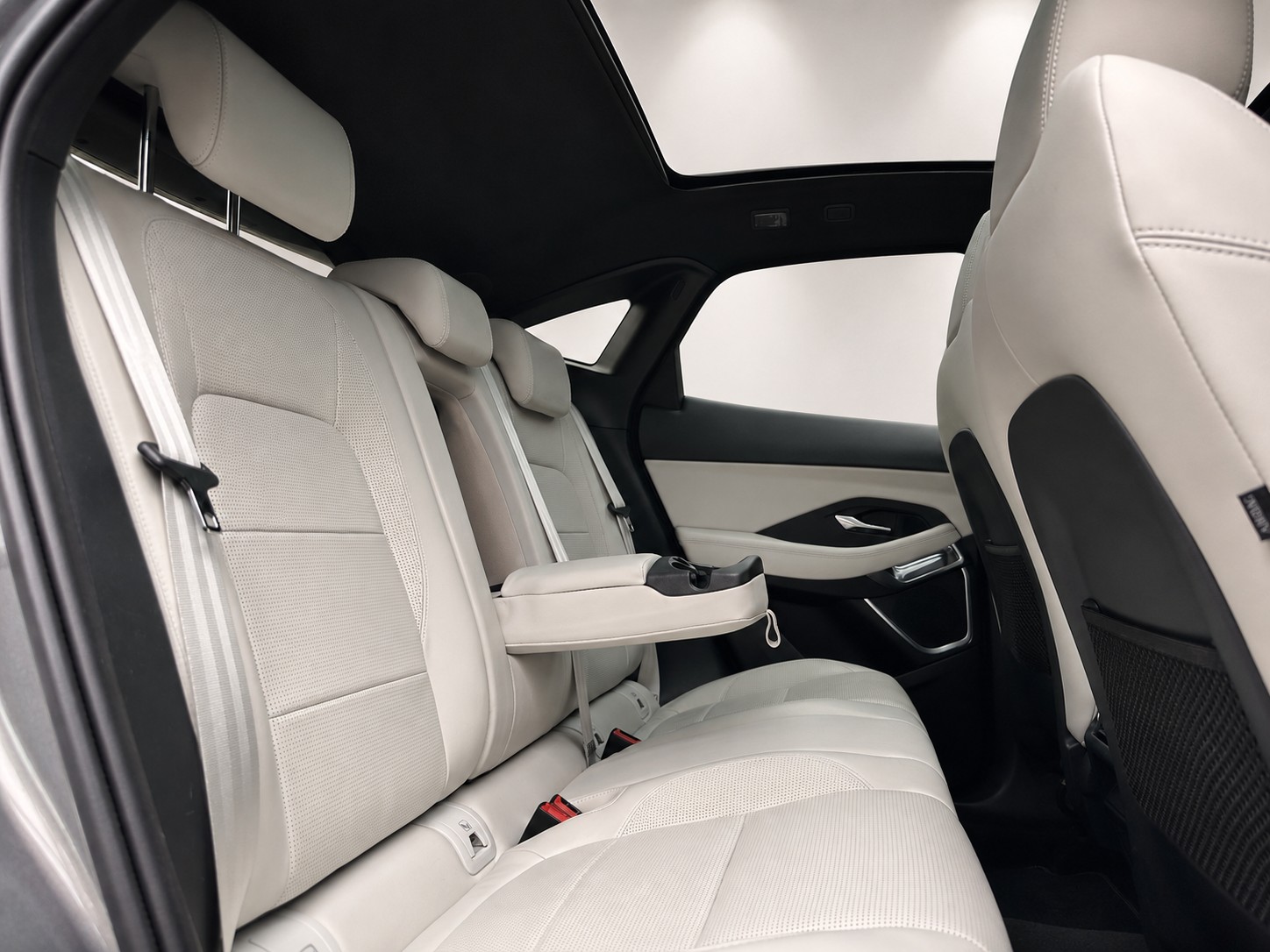 JAGUAR E-Pace 2.0 P250 R-Dynamic HSE AWD - FULL OPTIONS - Prix neuf CHF 80'840.- Aucun frais à prévoir-image-13