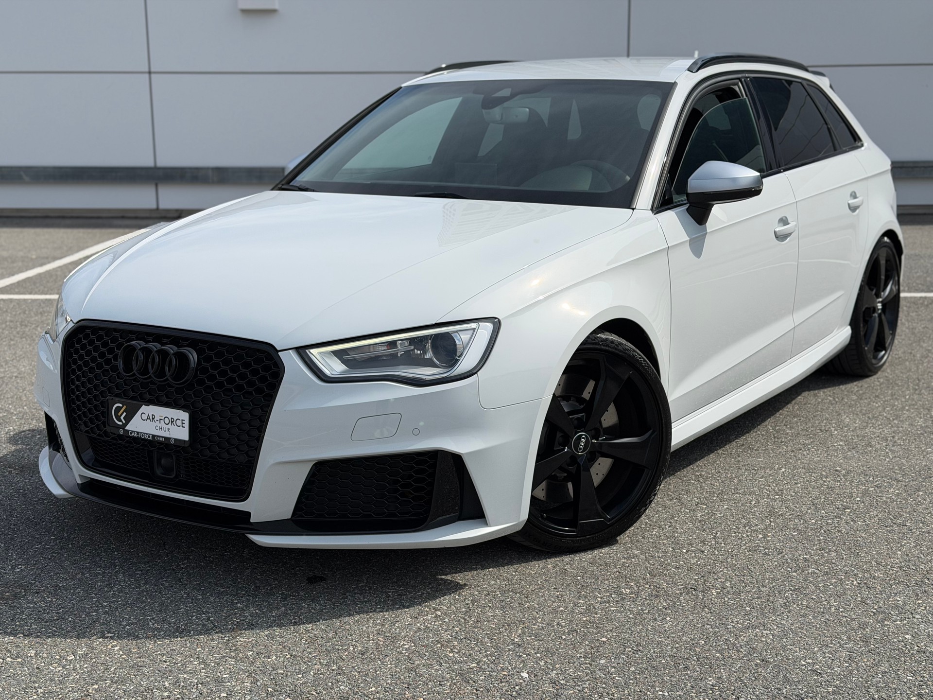 AUDI RS3 2.5 TSI quattro S-tronic