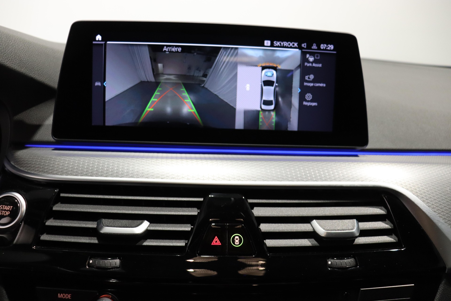 BMW 530e xDrive paddles-image-15
