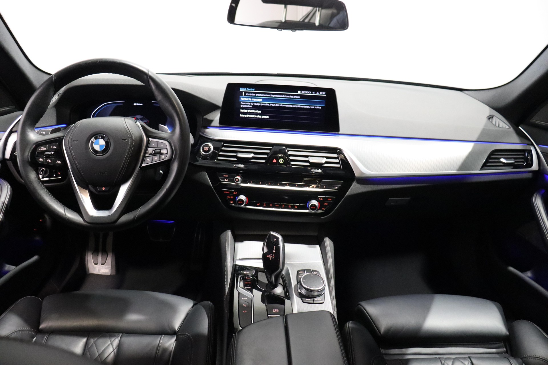 BMW 530e xDrive paddles-image-11