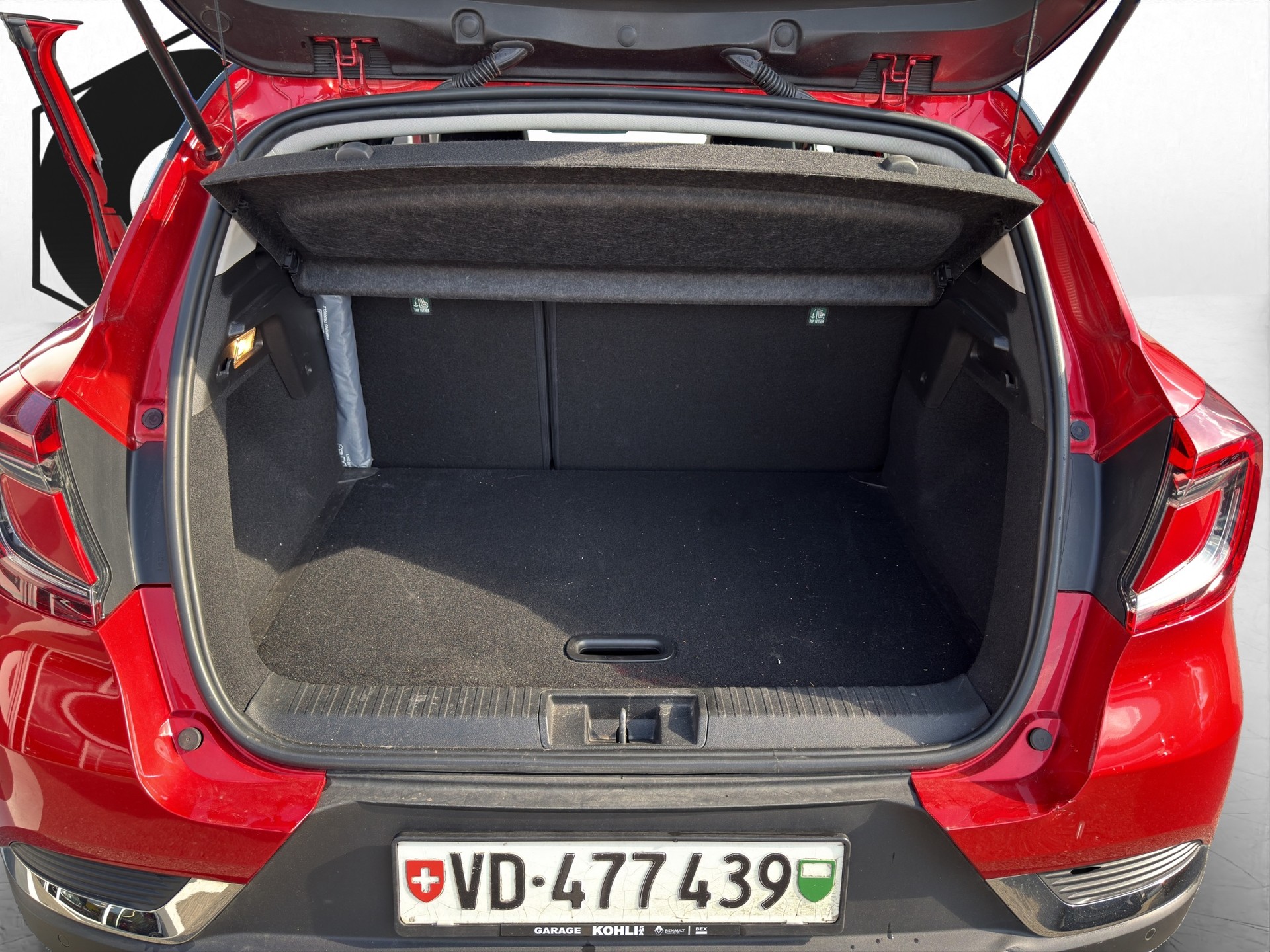 RENAULT Captur 1.3 TCe EDC Intens EDC-image-14