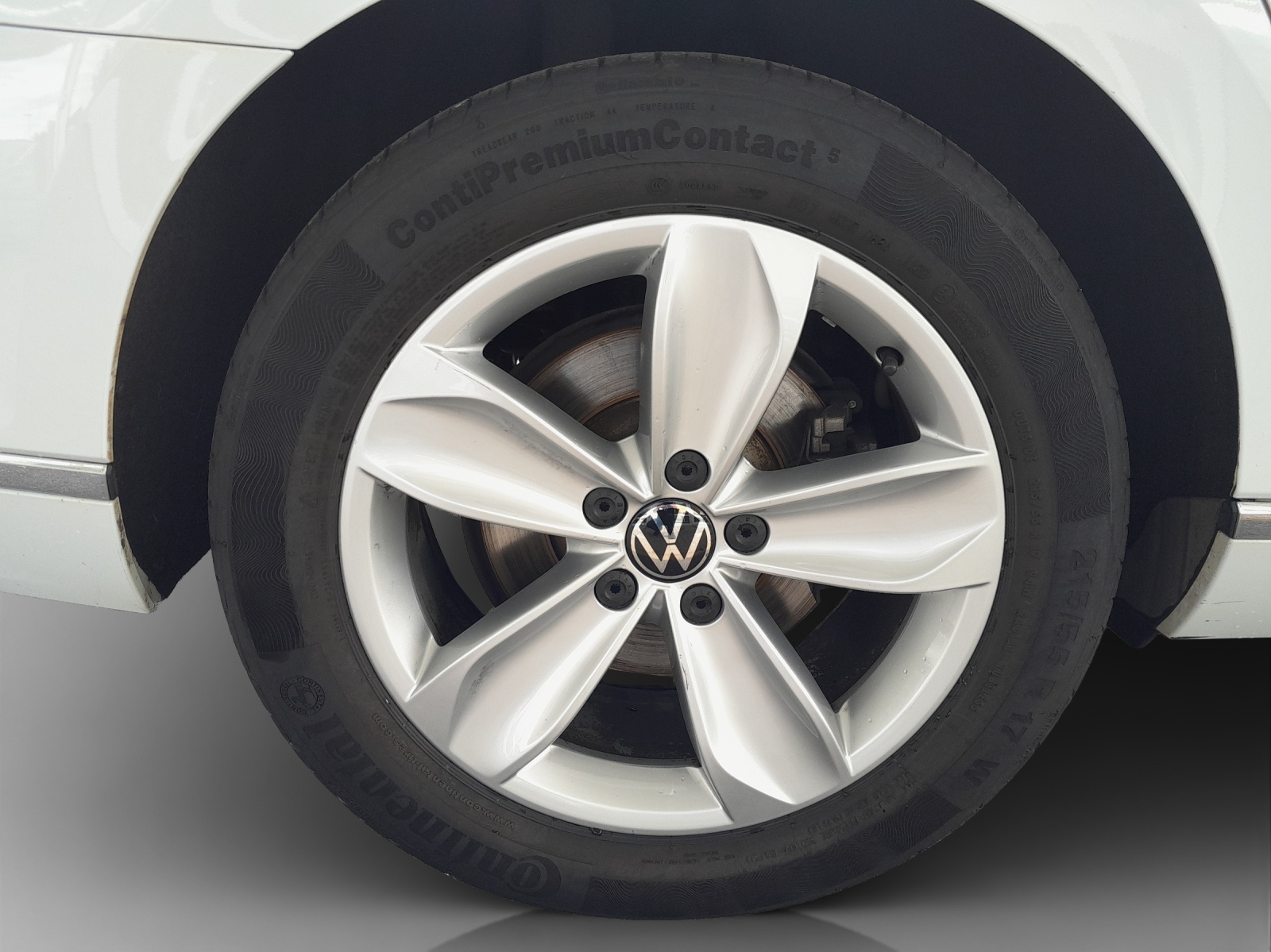 VW Passat 2.0 TDI BMT Elegance 4Motion DSG-image-10