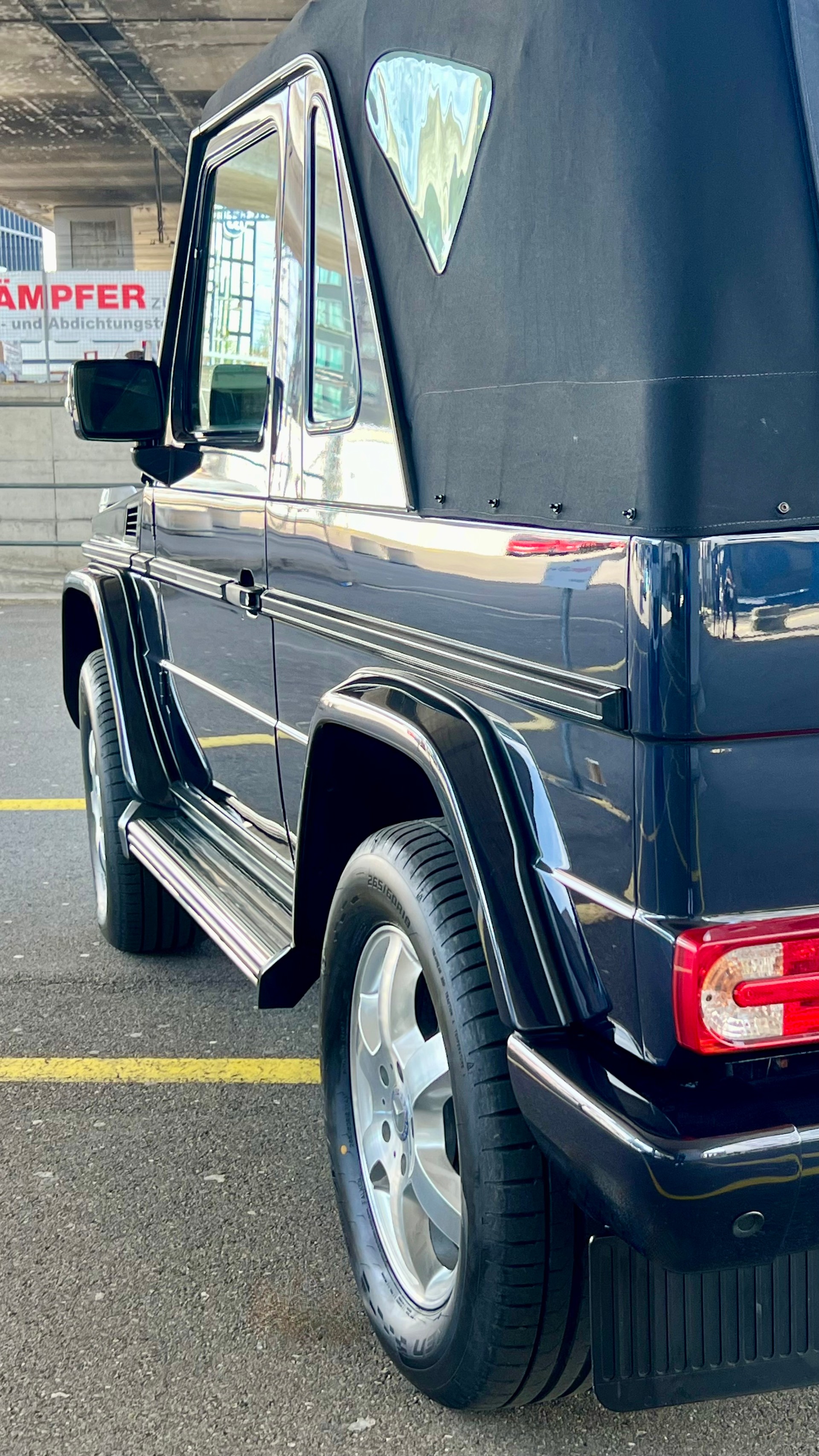 MERCEDES-BENZ G 350 (320) CDI Cabrio 7G-Tronic-image-3