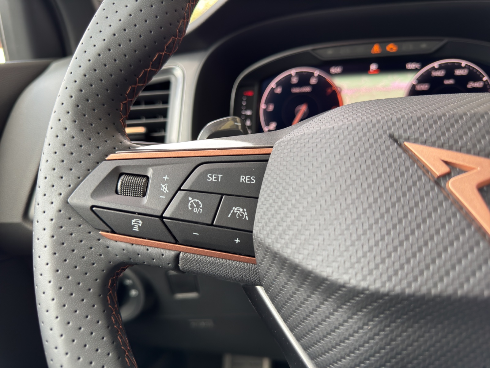 CUPRA Ateca 1.5 TSI Inicio DSG-image-8
