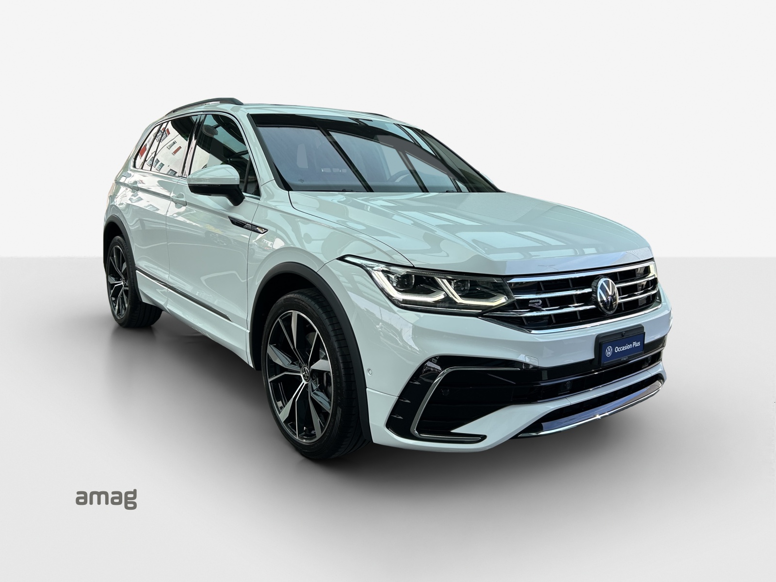 VW Tiguan 2.0TSI R-Line 4Motion DSG-image-5