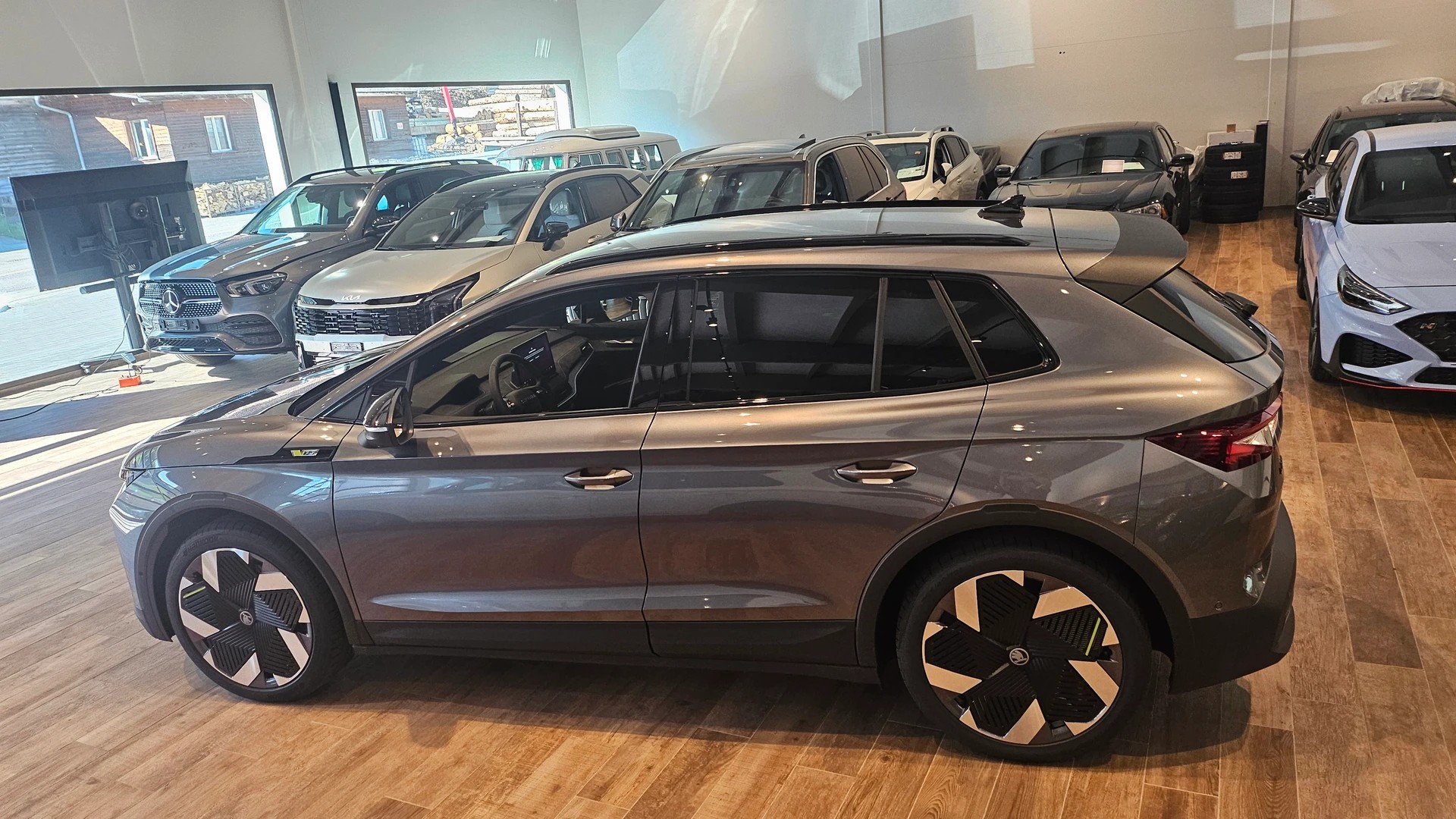 SKODA Elroq RS 4x4-image-27