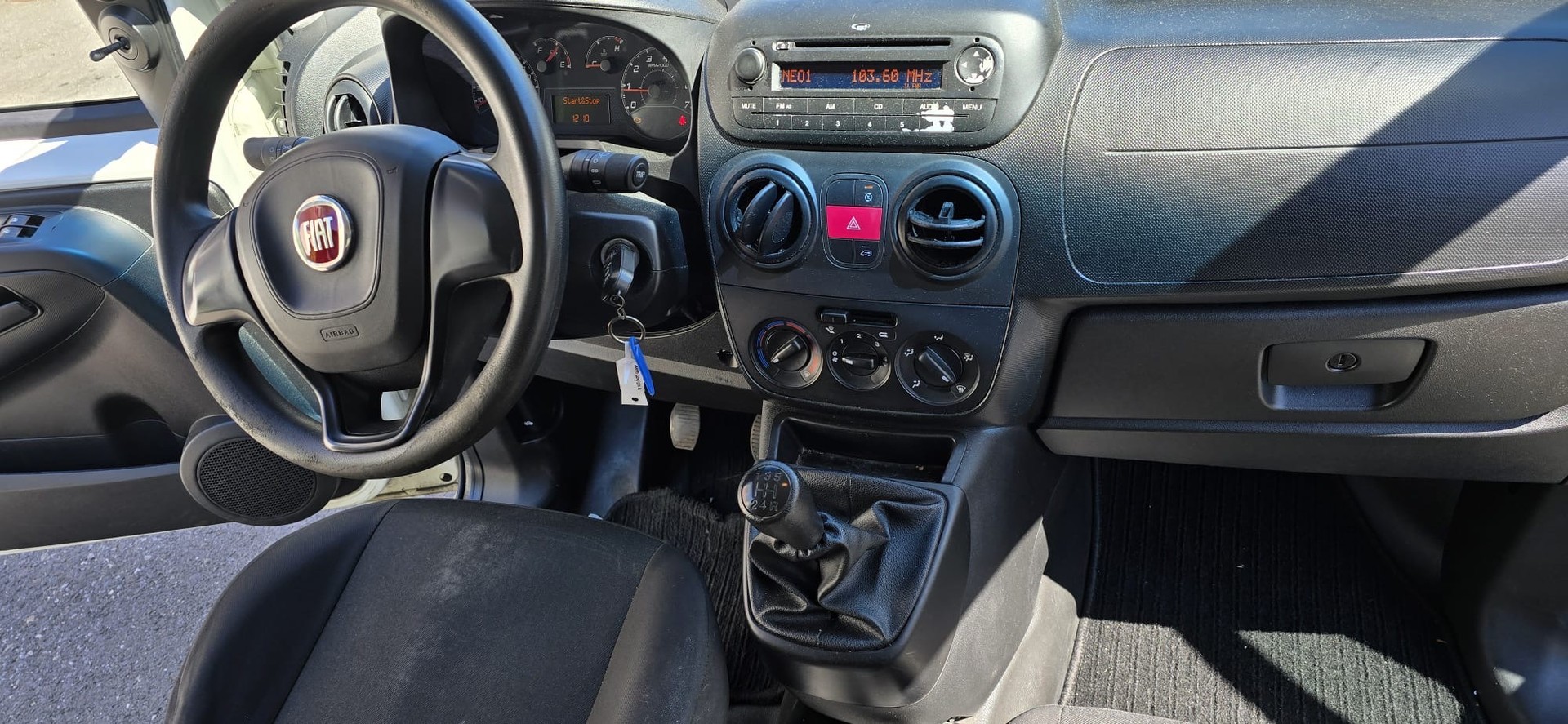 FIAT Fiorino 1.3 MJ Adventure-image-10