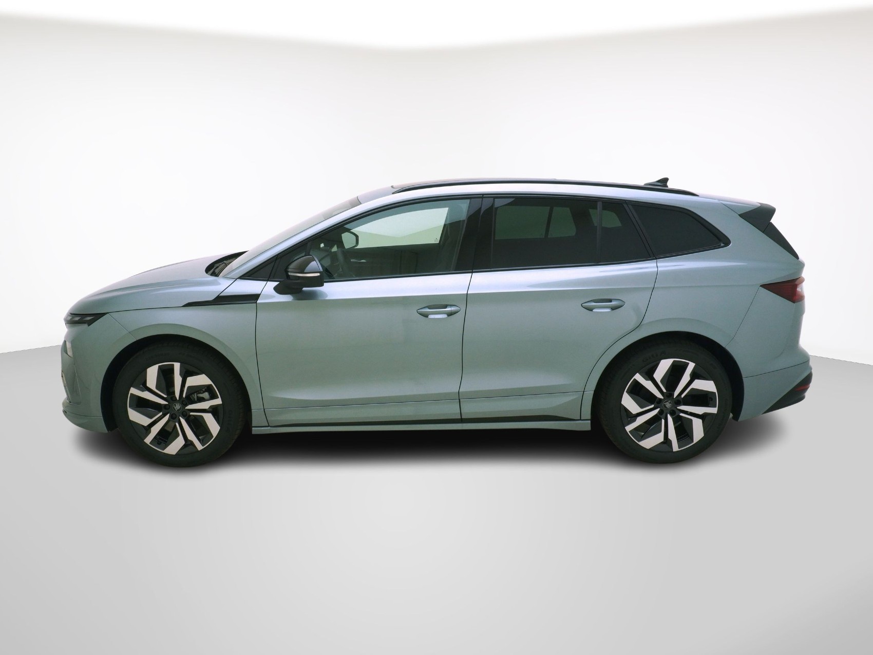 SKODA Enyaq iV 85x SportLine-image-1